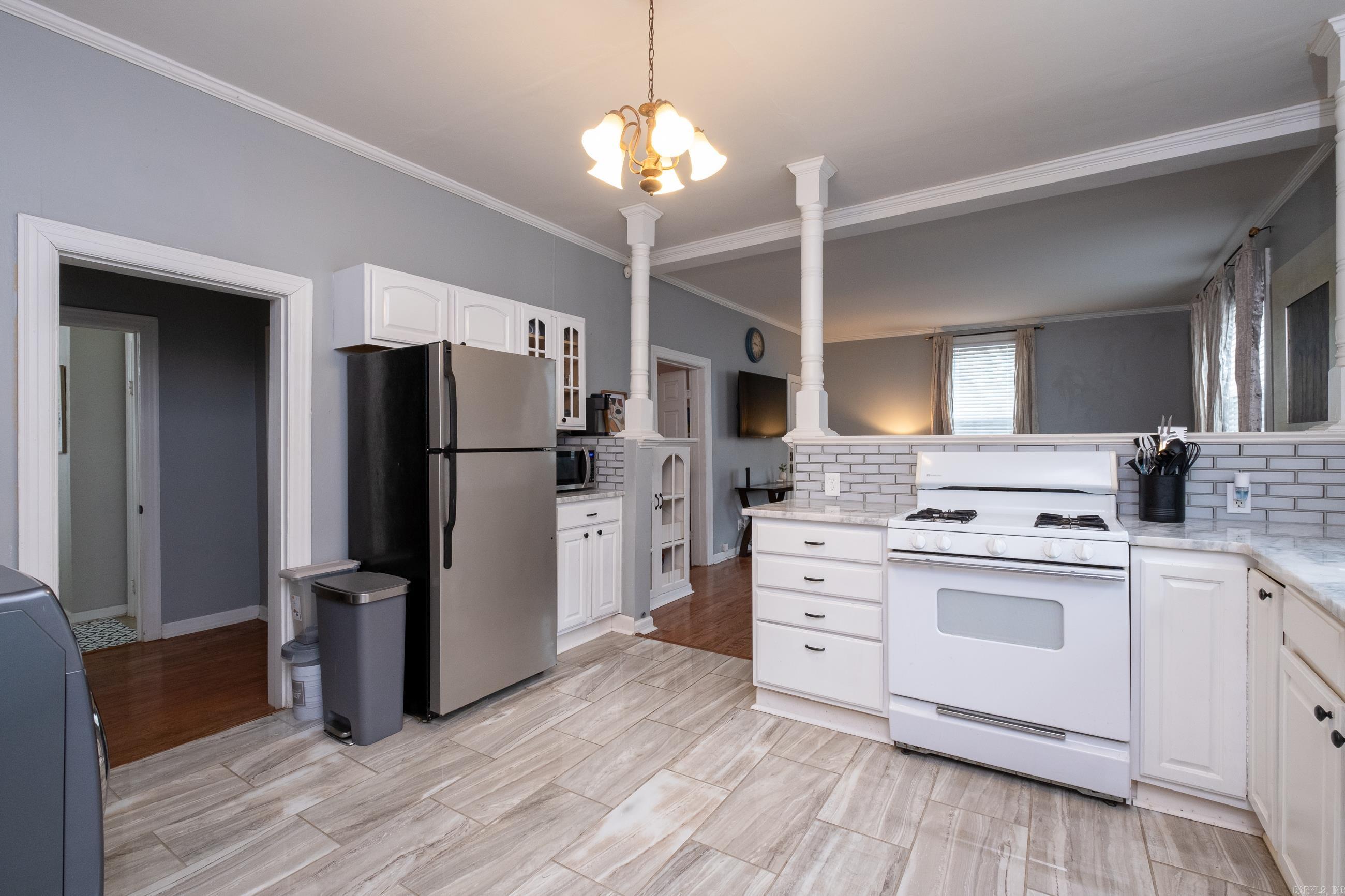 BEACHES - Residential