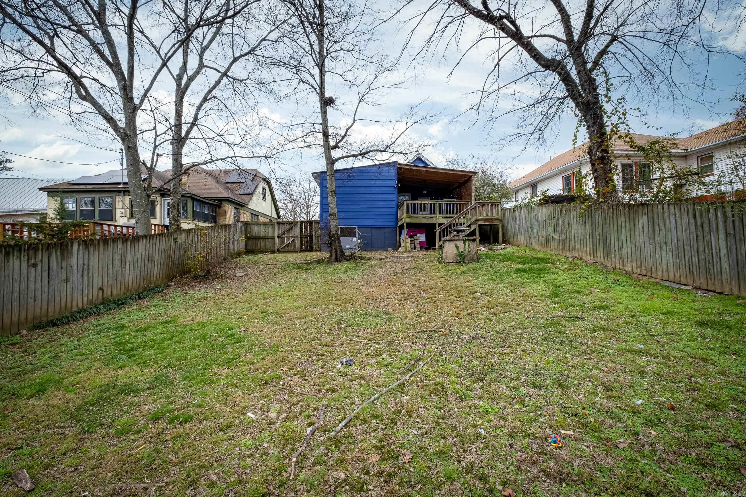 BEACHES - Residential