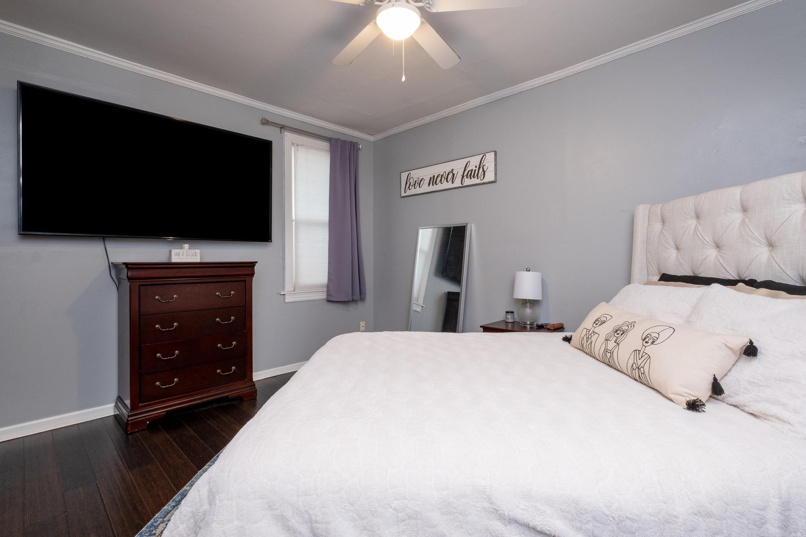 BEACHES - Residential