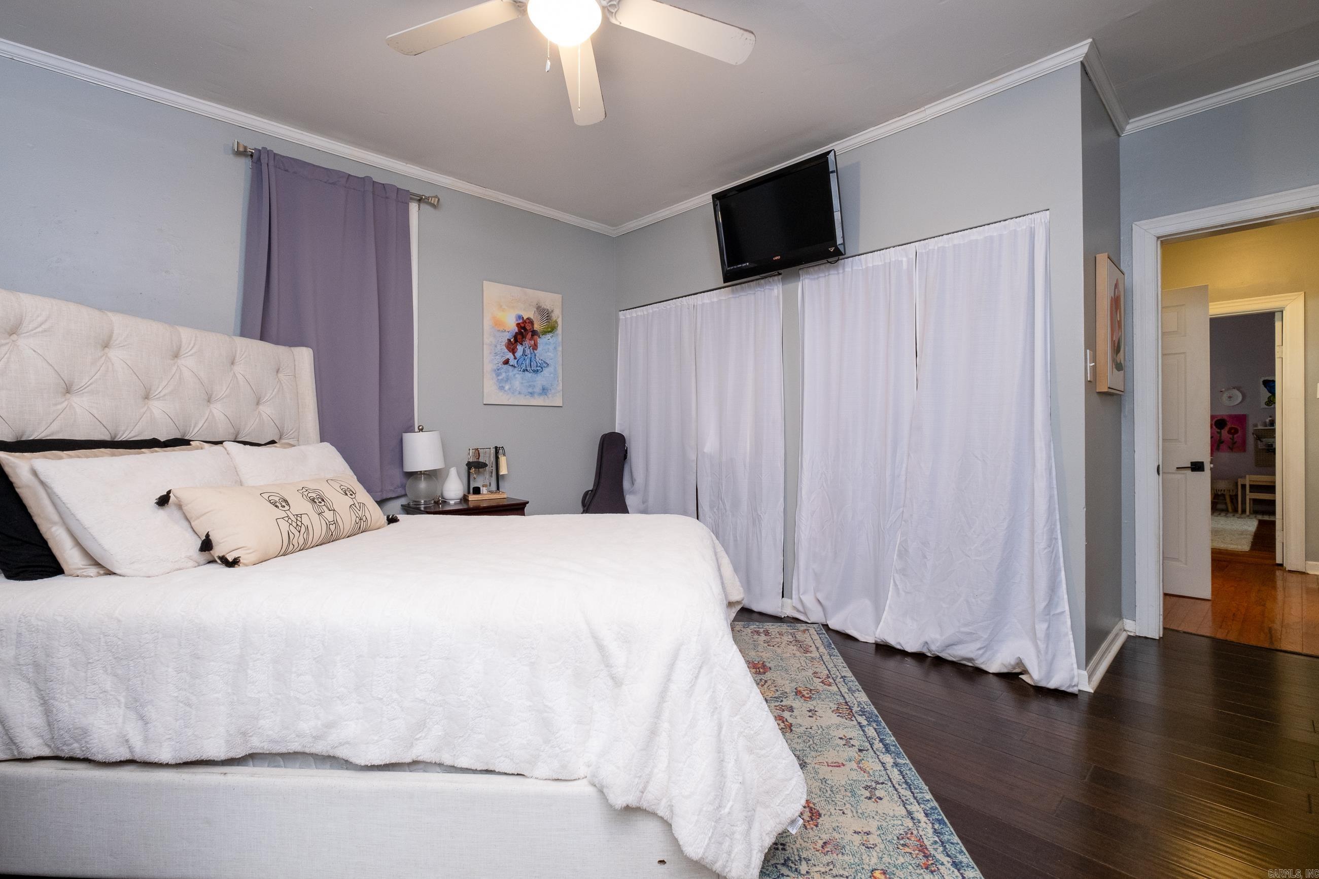 BEACHES - Residential