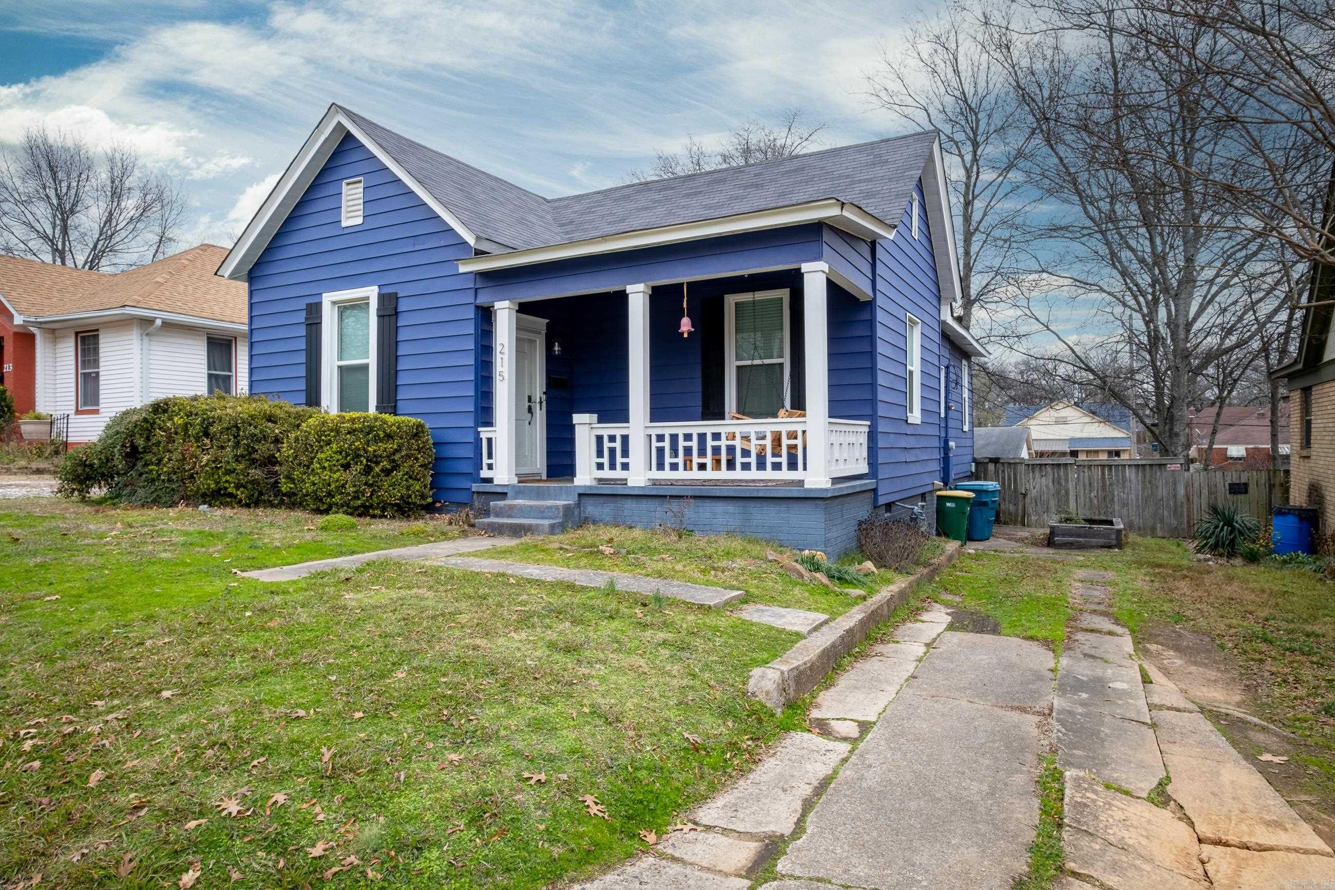 BEACHES - Residential