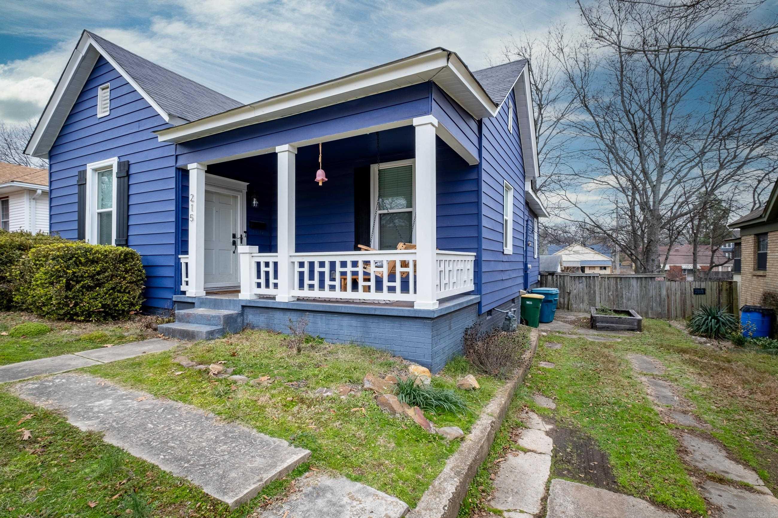 BEACHES - Residential