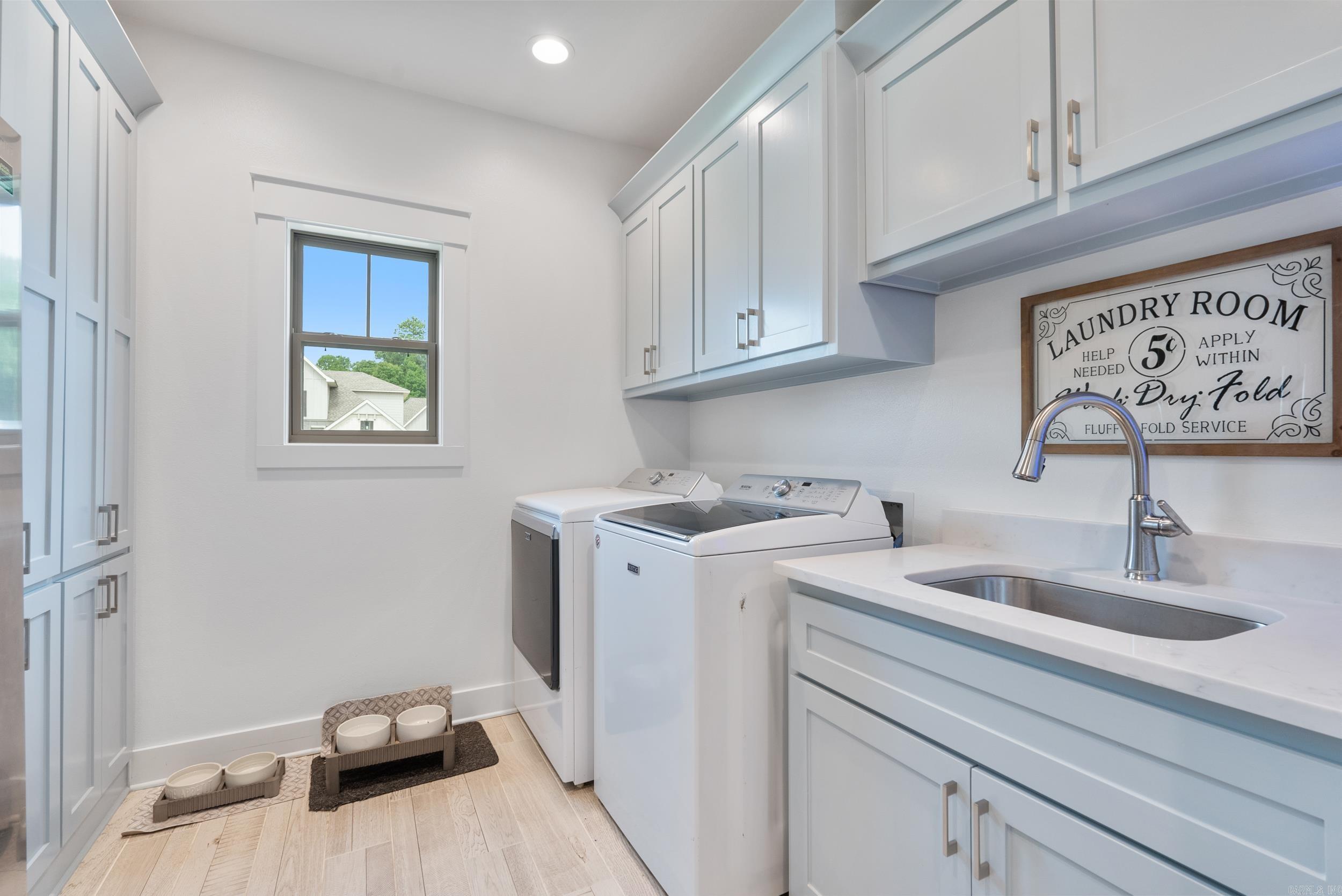 WEATHERSTONE - Residential