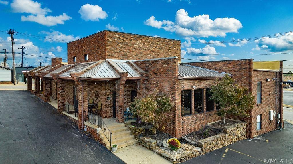 Lanes - Commercial Sale