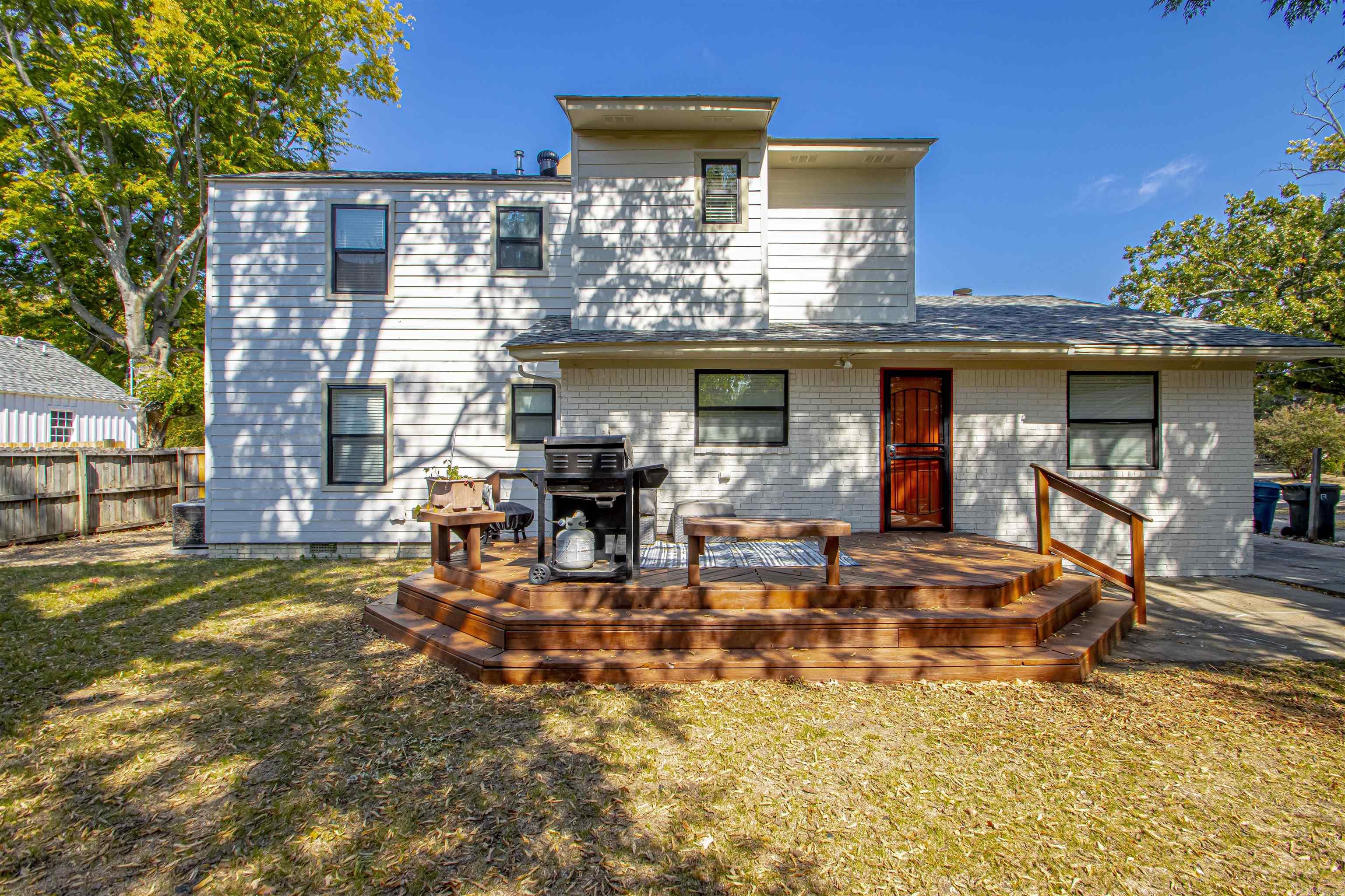 Fultons - Residential Lease