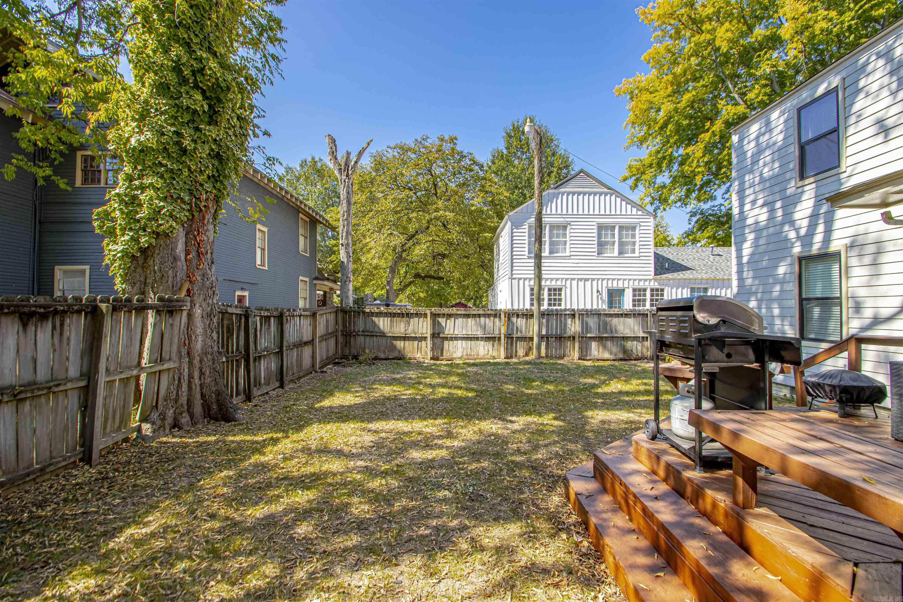 Fultons - Residential Lease