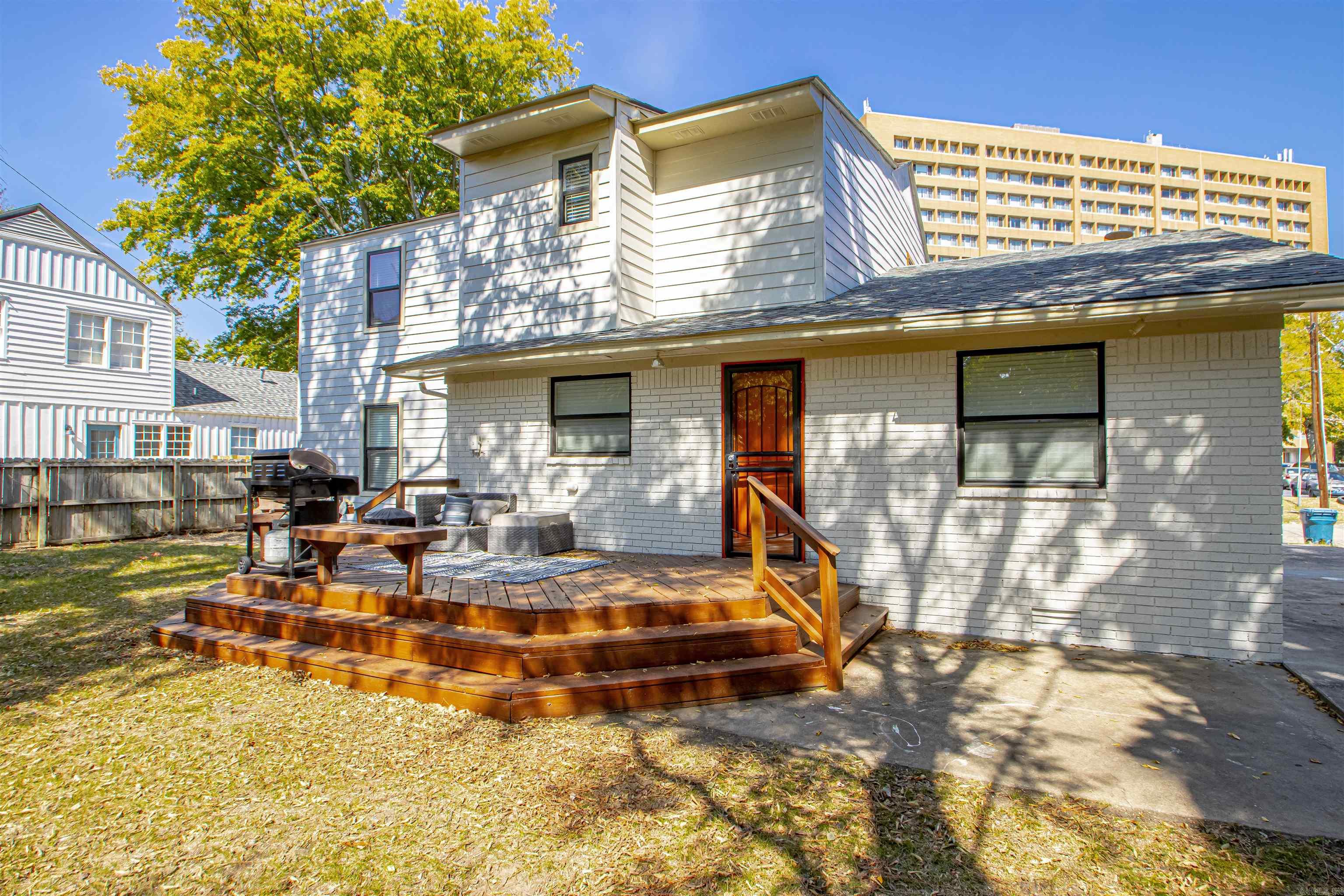 Fultons - Residential Lease