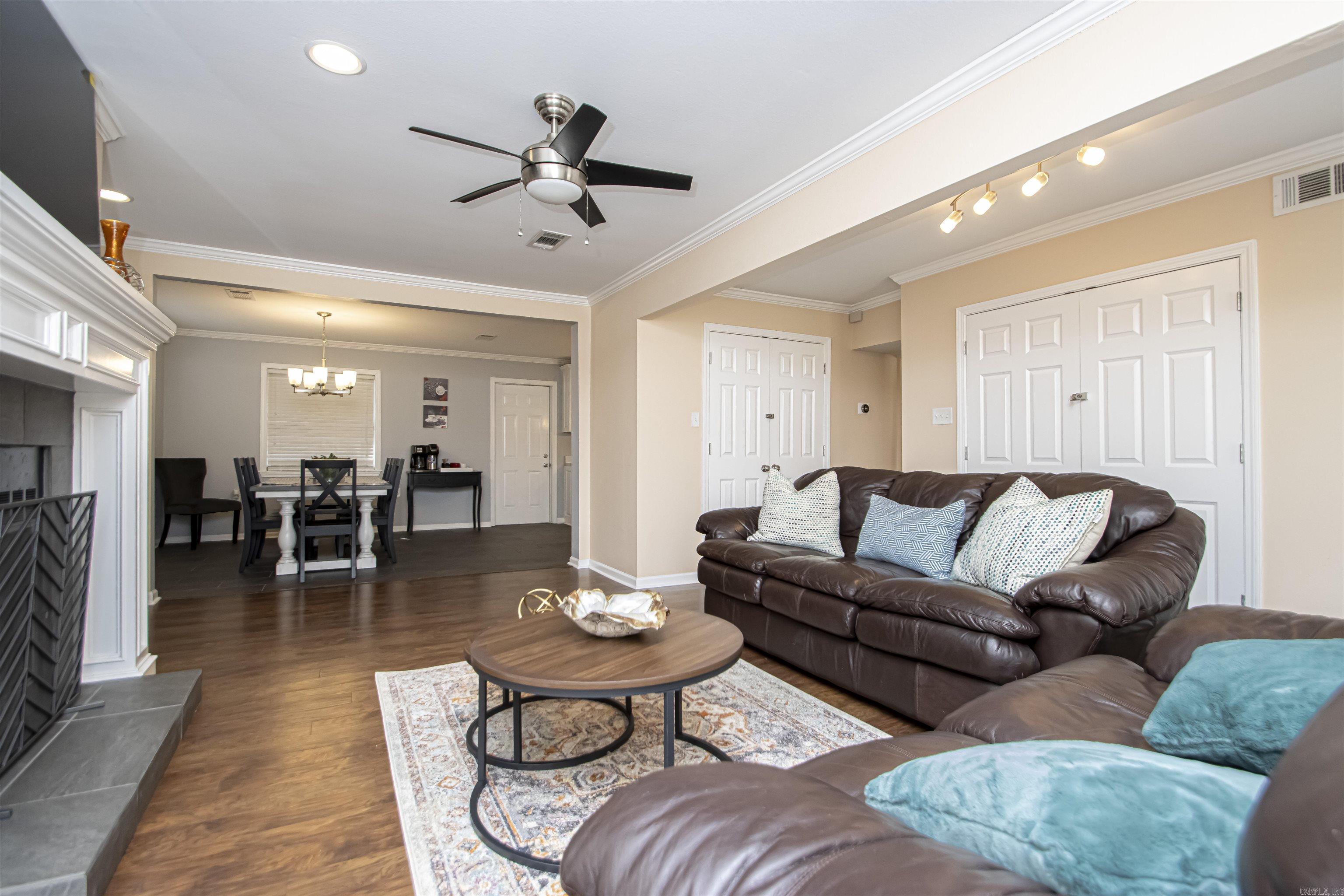 Fultons - Residential Lease