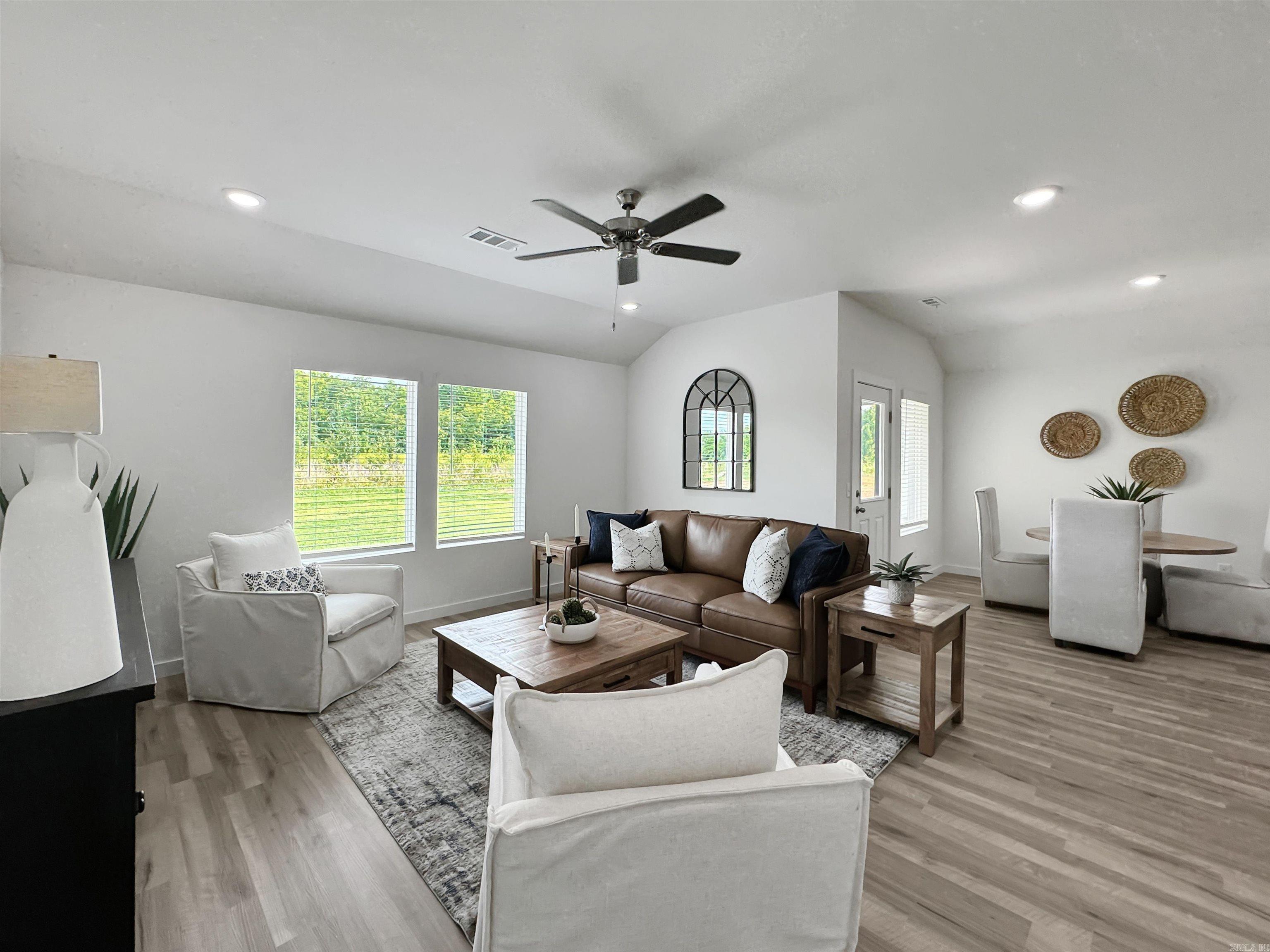 KENSINGTON PLACE - Residential