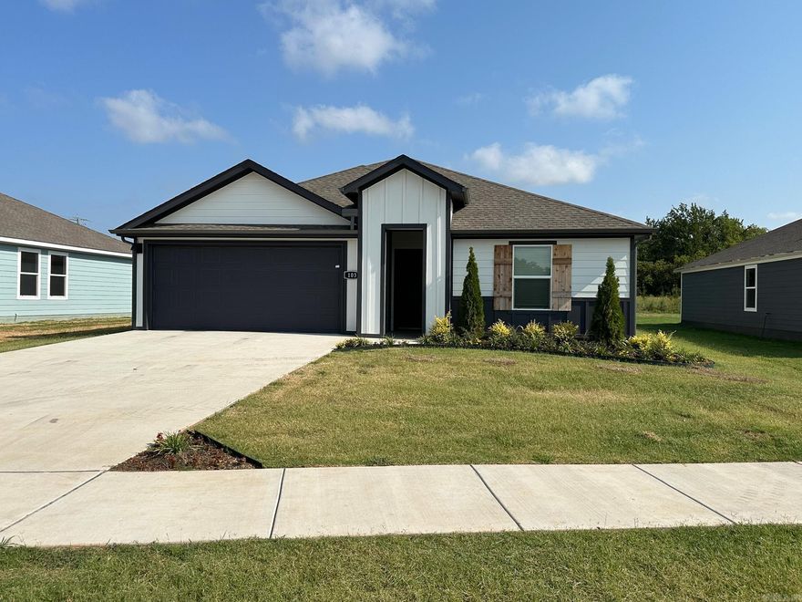 Home under construction. Representative photos only and vary as built!  The CALI Floorplan is one of our single-story floorplans featured in Kensington Place community in Bryant, Arkansas.  This spacious floor plan includes 4-bedroom, 2-bathroom, and a 2-car garage with an open concept living area, where your kitchen, living, and dining areas blend seamlessly into a space perfect for everyday living and entertaining. The kitchen features 36” cabinets, quartz countertops, and stainless-steel appliances. Fabulous open floorplan. In every bedroom you’ll have carpeted floors.  The primary bedroom has an en-suite bathroom that features a walk-in closet, dual sinks, and a walk-in shower.   Taxes TBD.  Special builder 10 year warranty.  Estimated completion is January 2025.