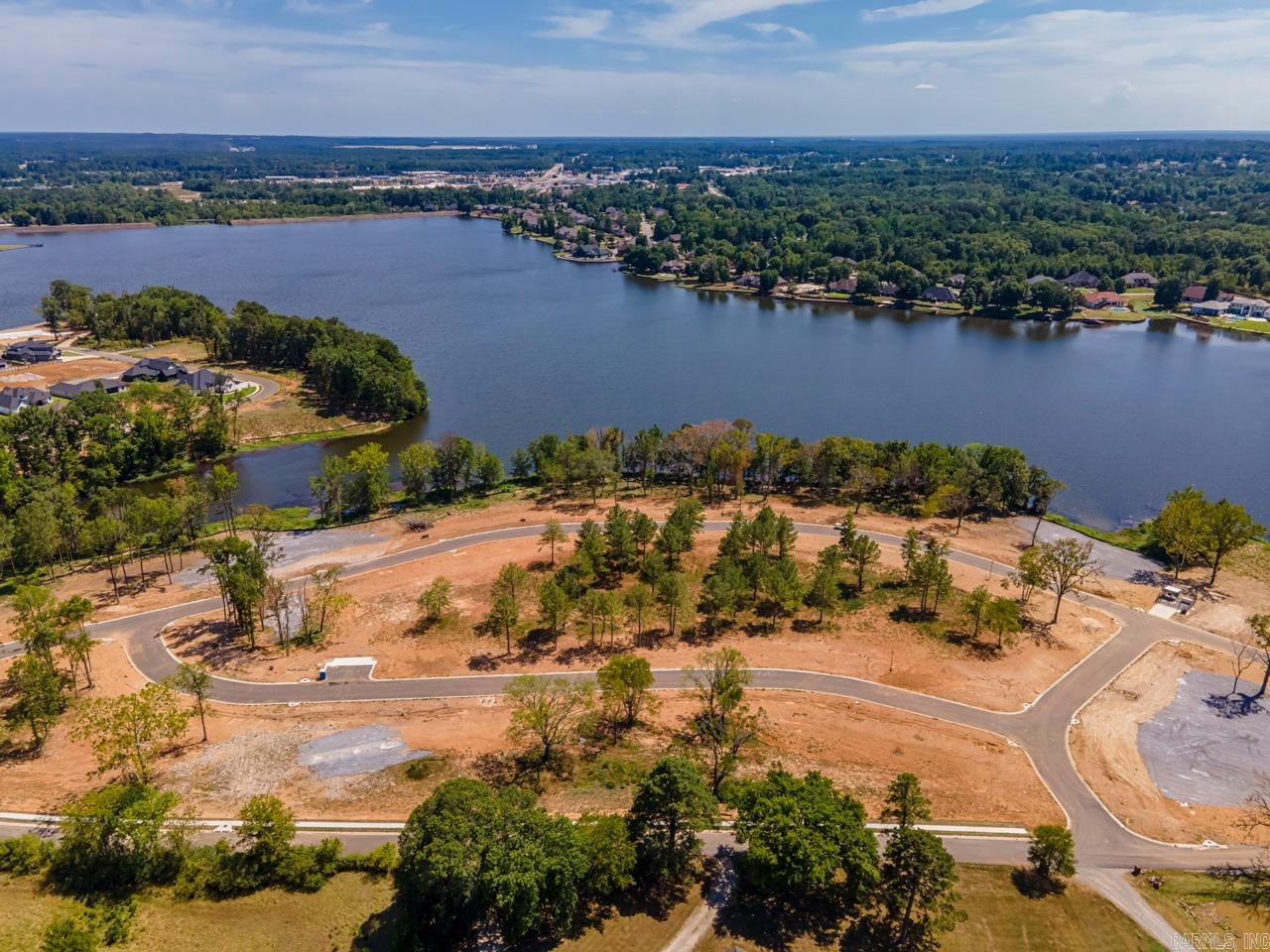 Severn Landing @ Hurricane Lake - Land