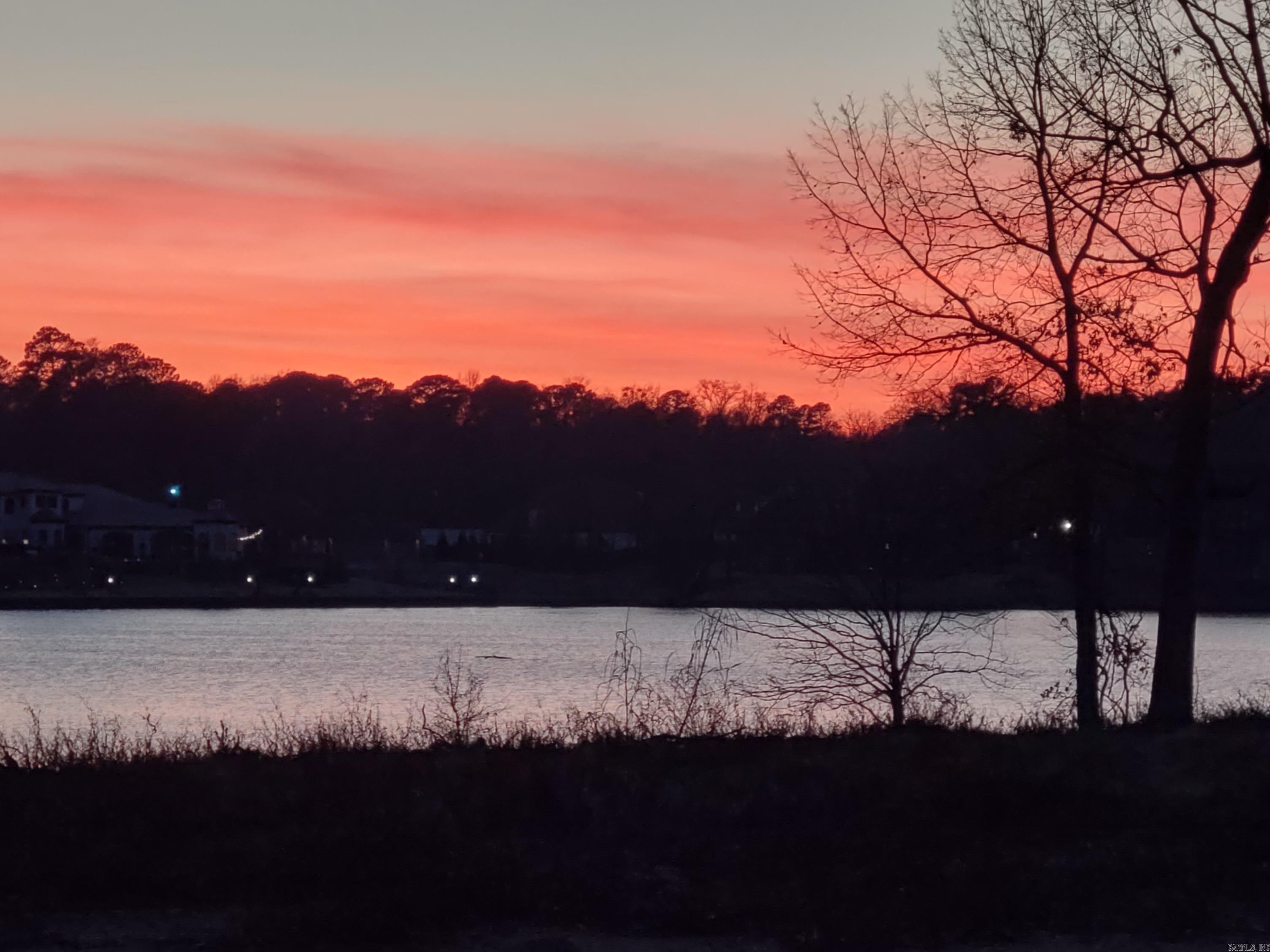 Severn Landing @ Hurricane Lake - Land