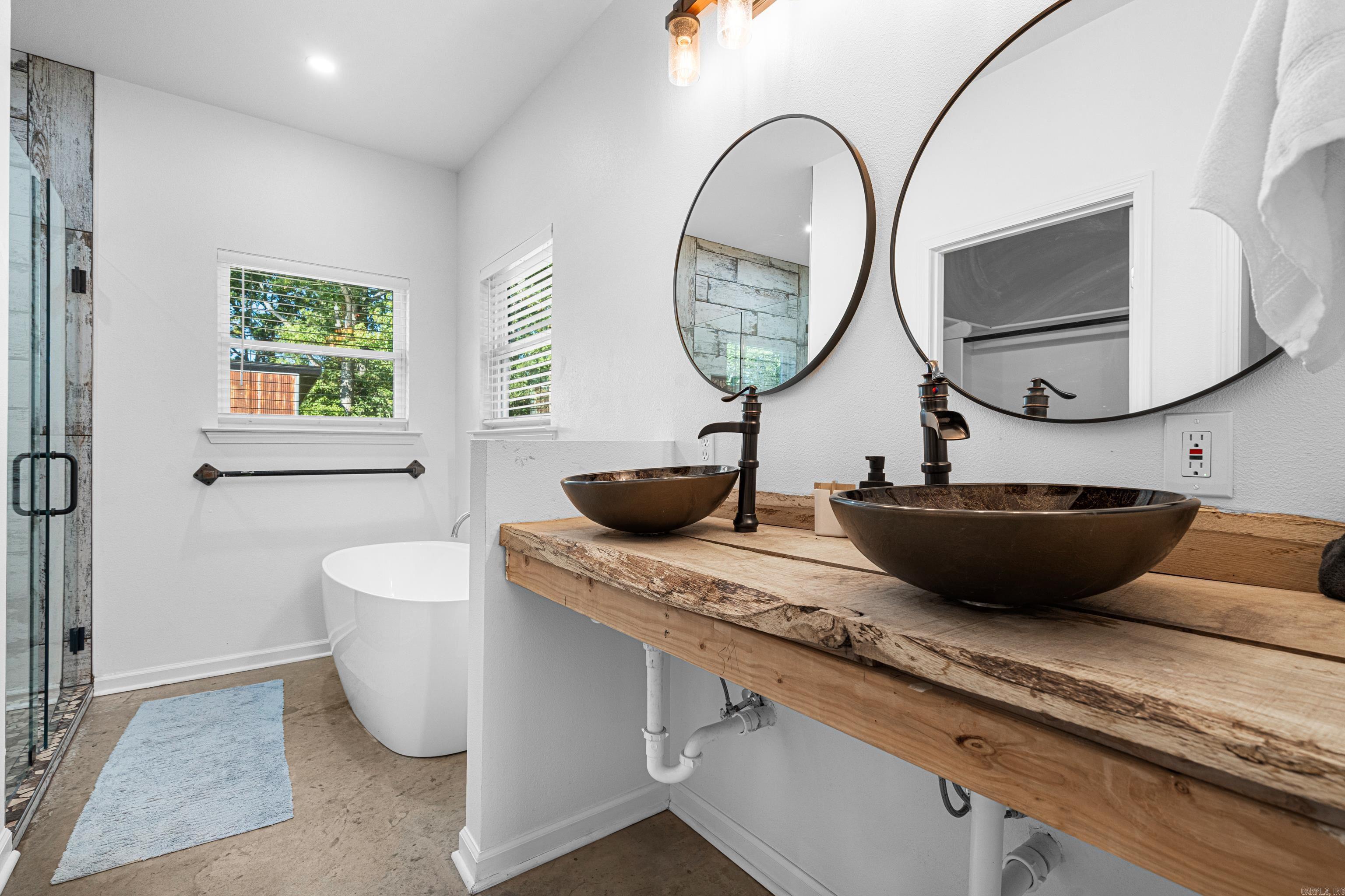 Metes & Bounds - Residential Income