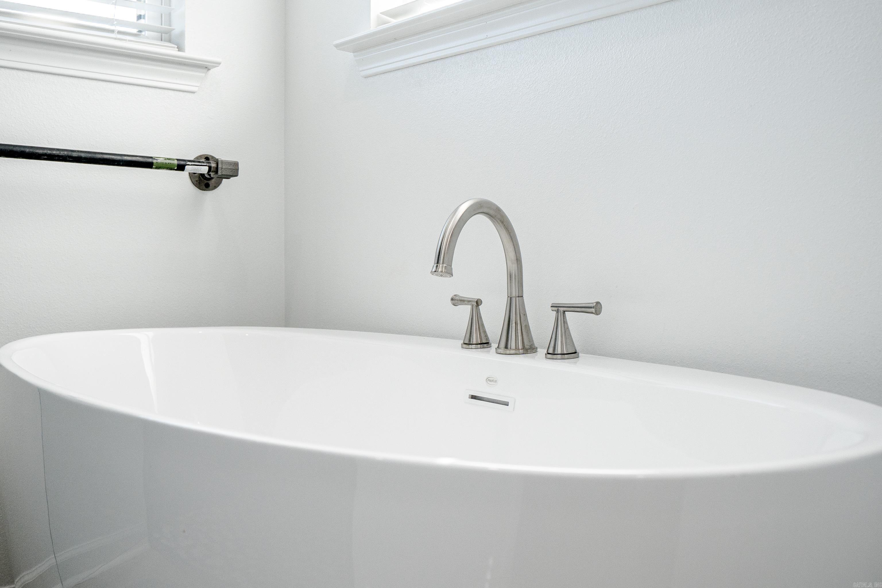 Metes & Bounds - Residential Income