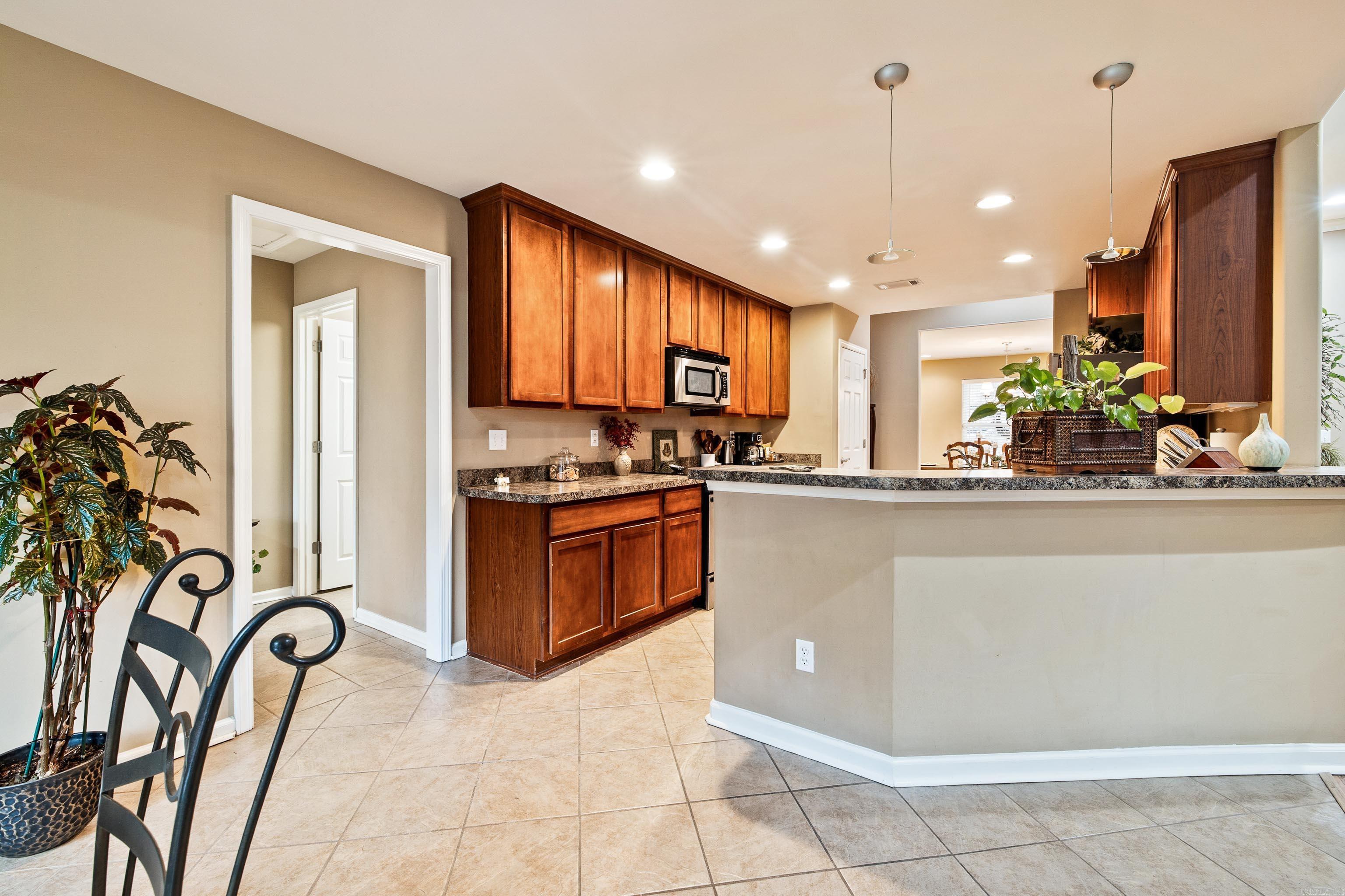 HOBBY TRAIL - Residential