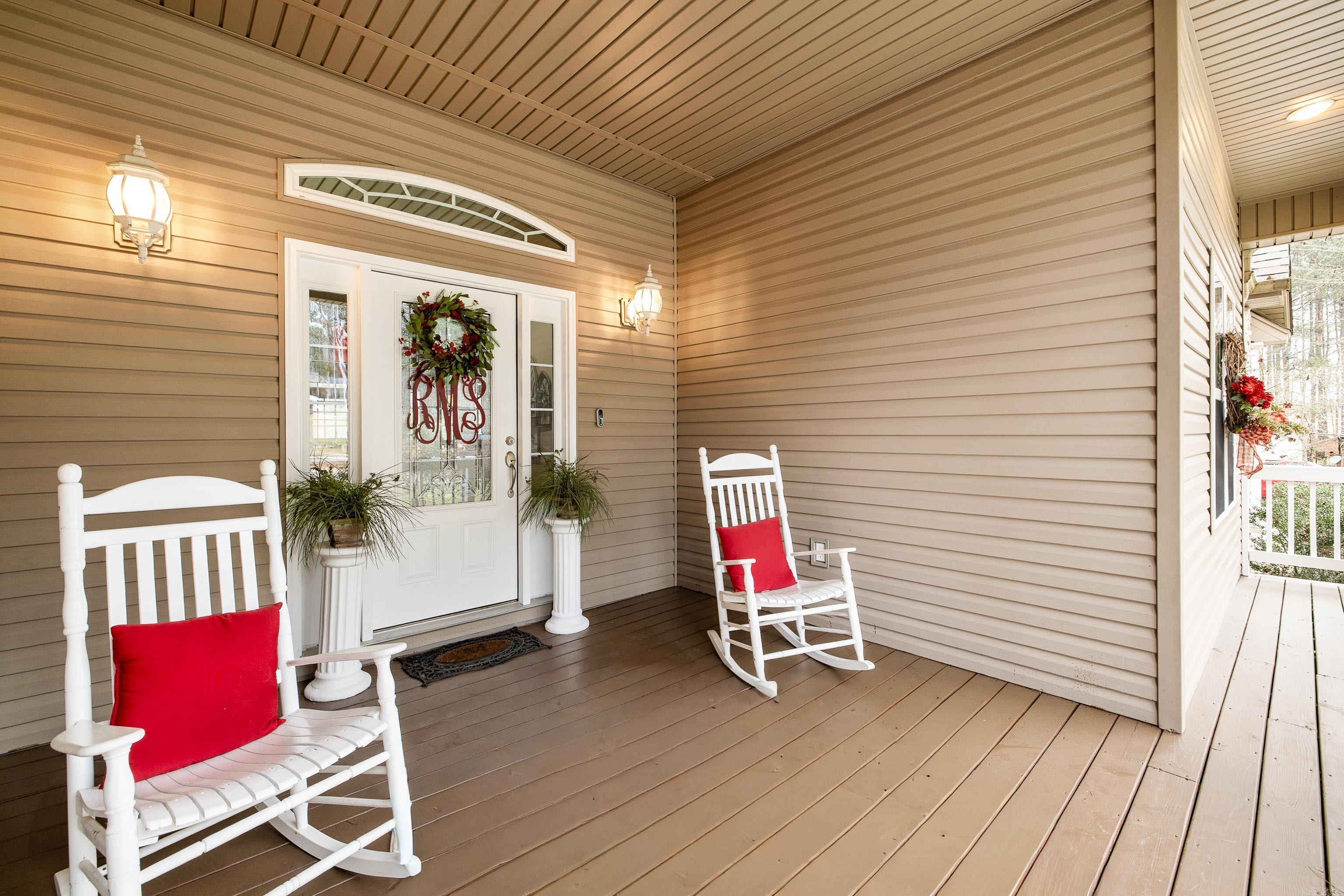 HOBBY TRAIL - Residential