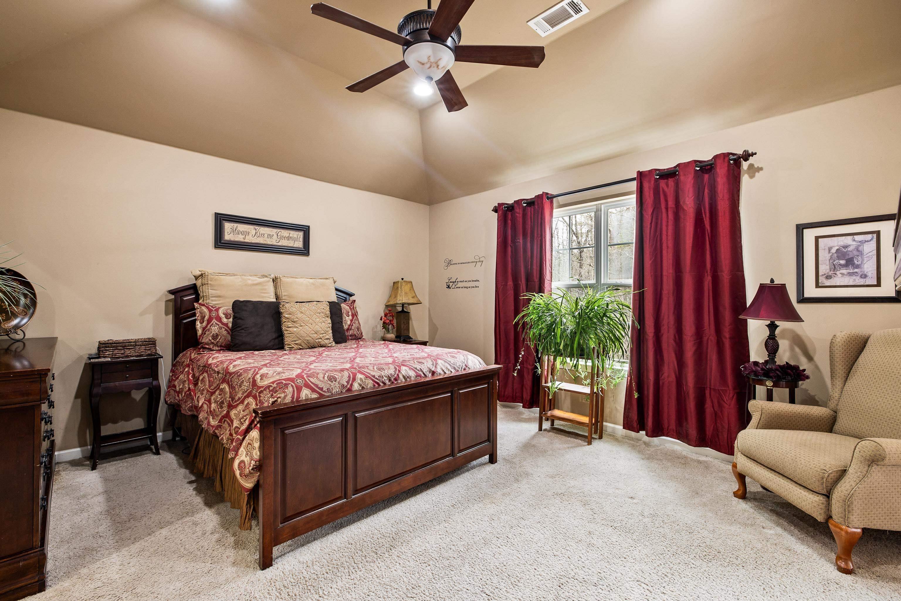 HOBBY TRAIL - Residential