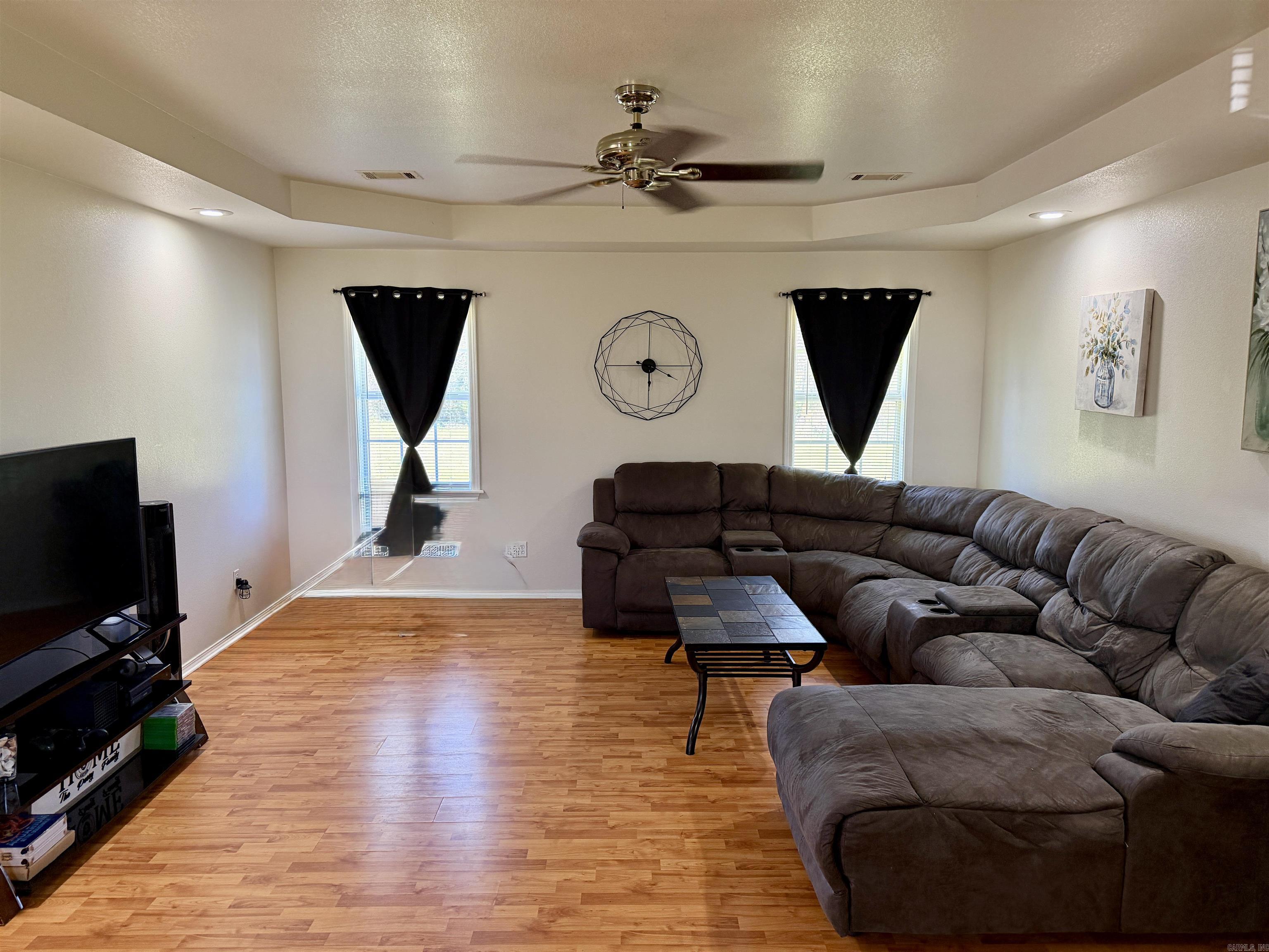 LAKEWOOD - Residential