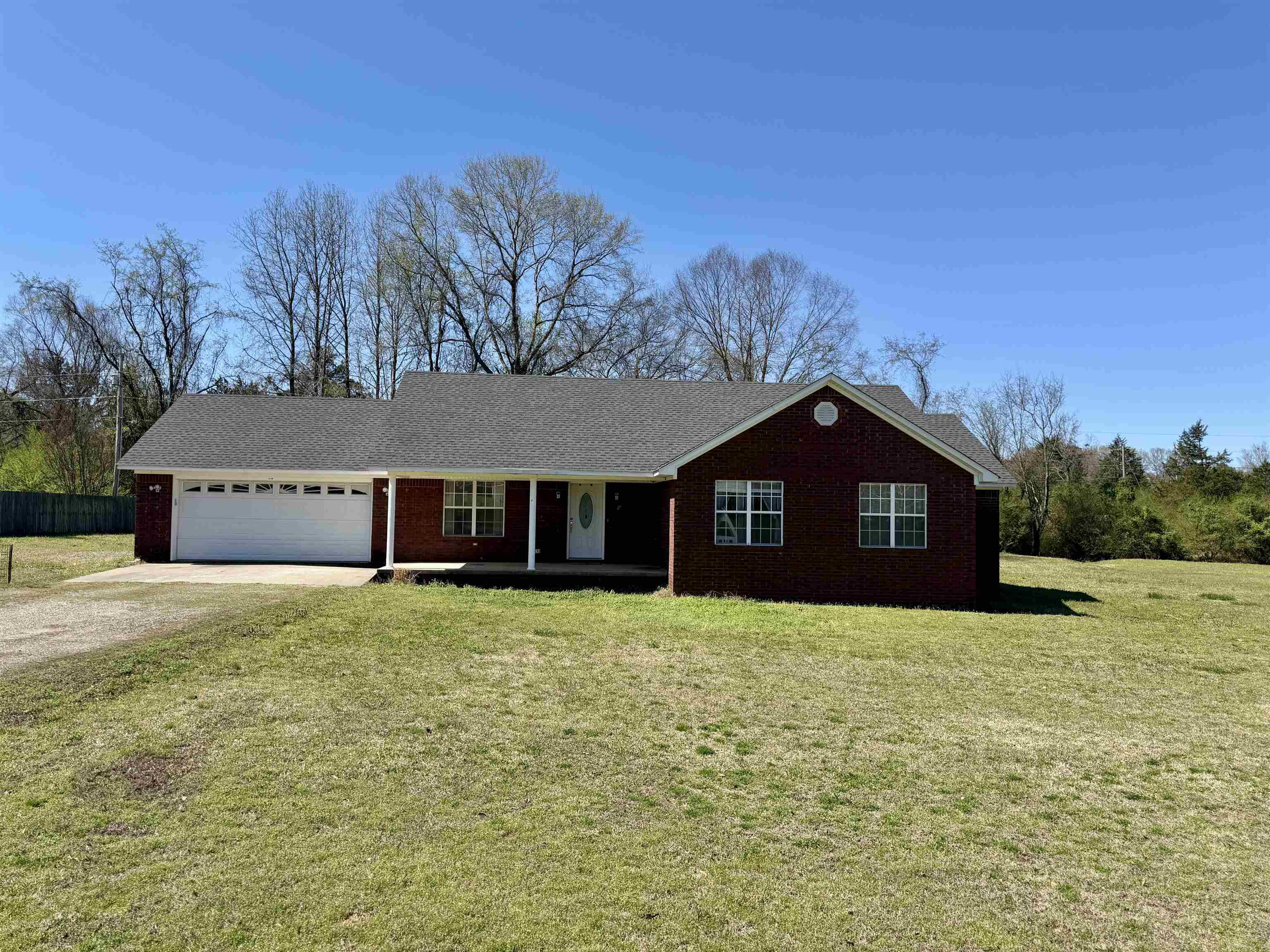 LAKEWOOD - Residential