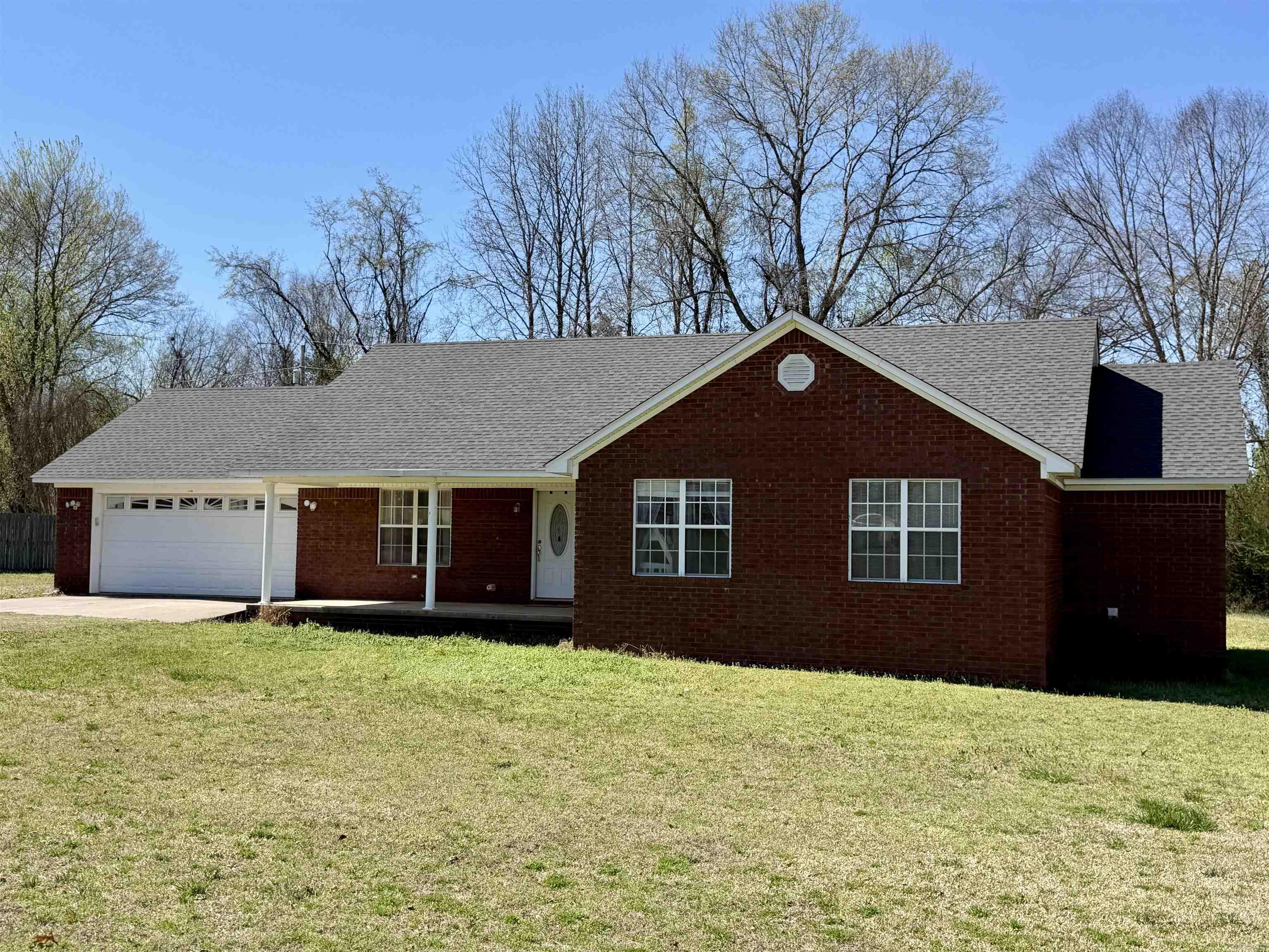 LAKEWOOD - Residential