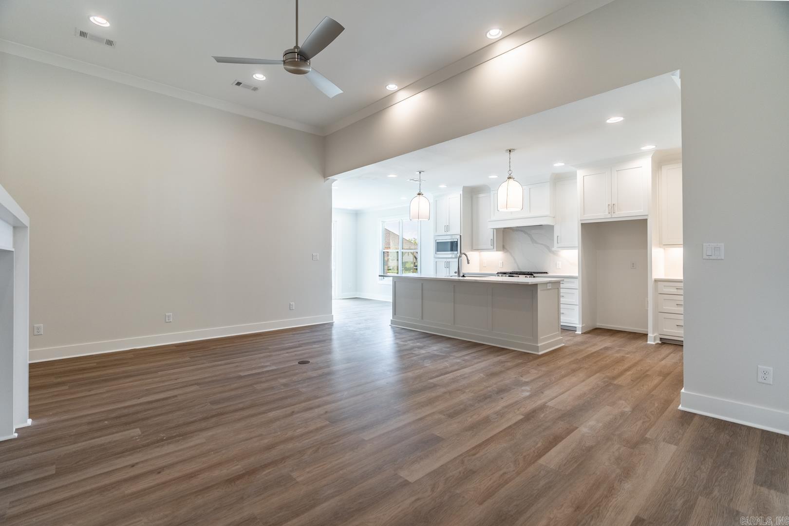 WOODLANDS PARK SUB - Residential