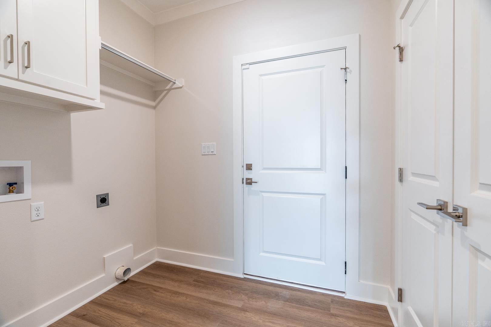 WOODLANDS PARK SUB - Residential