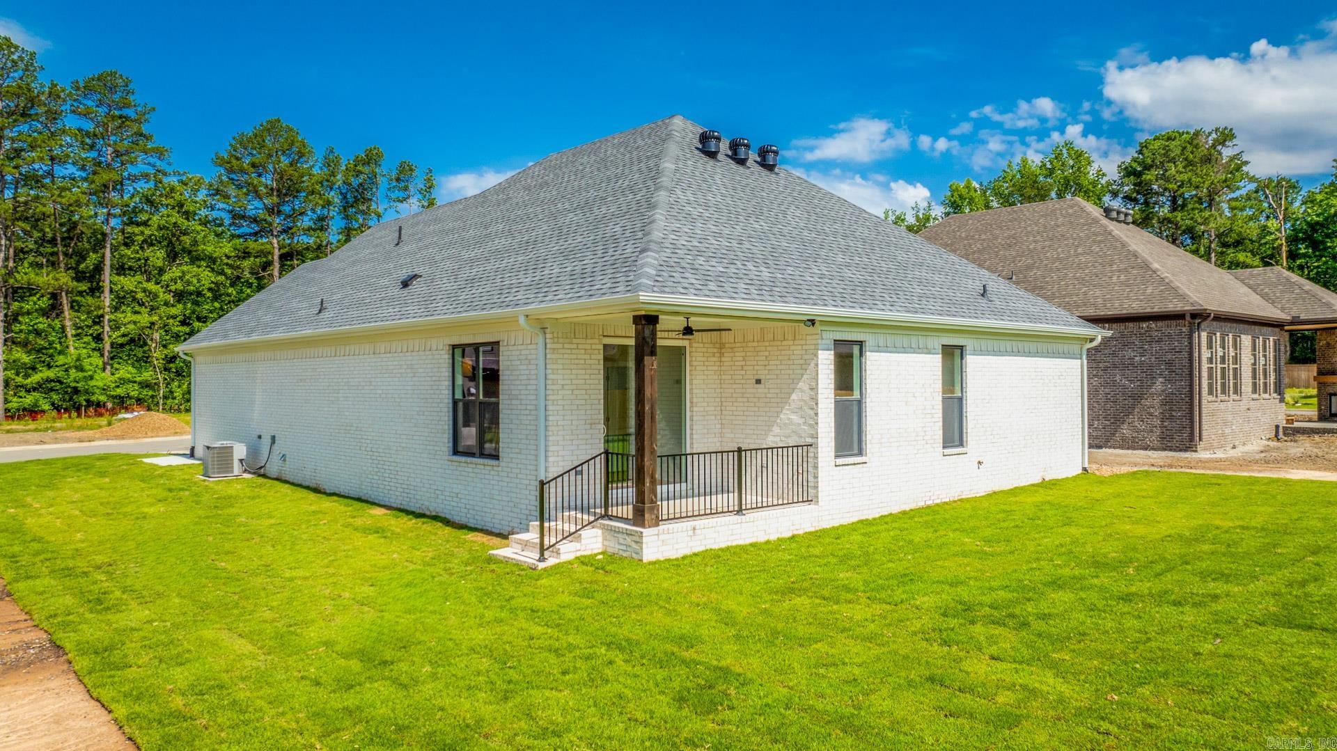 WOODLANDS PARK SUB - Residential