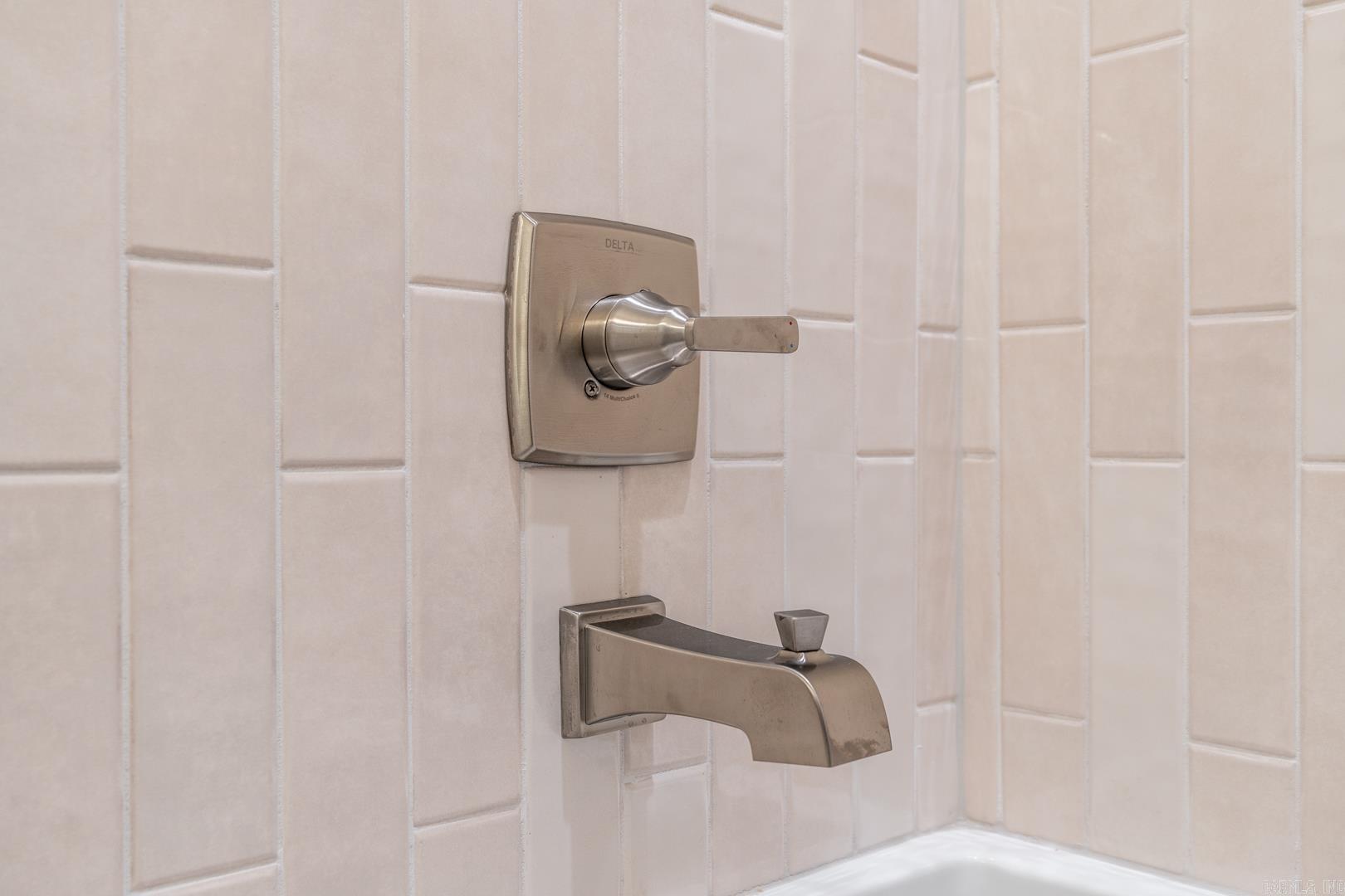 WOODLANDS PARK SUB - Residential