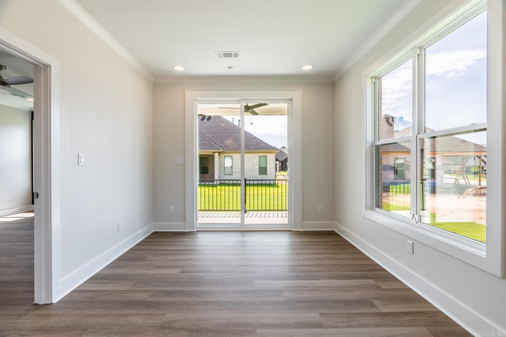 WOODLANDS PARK SUB - Residential