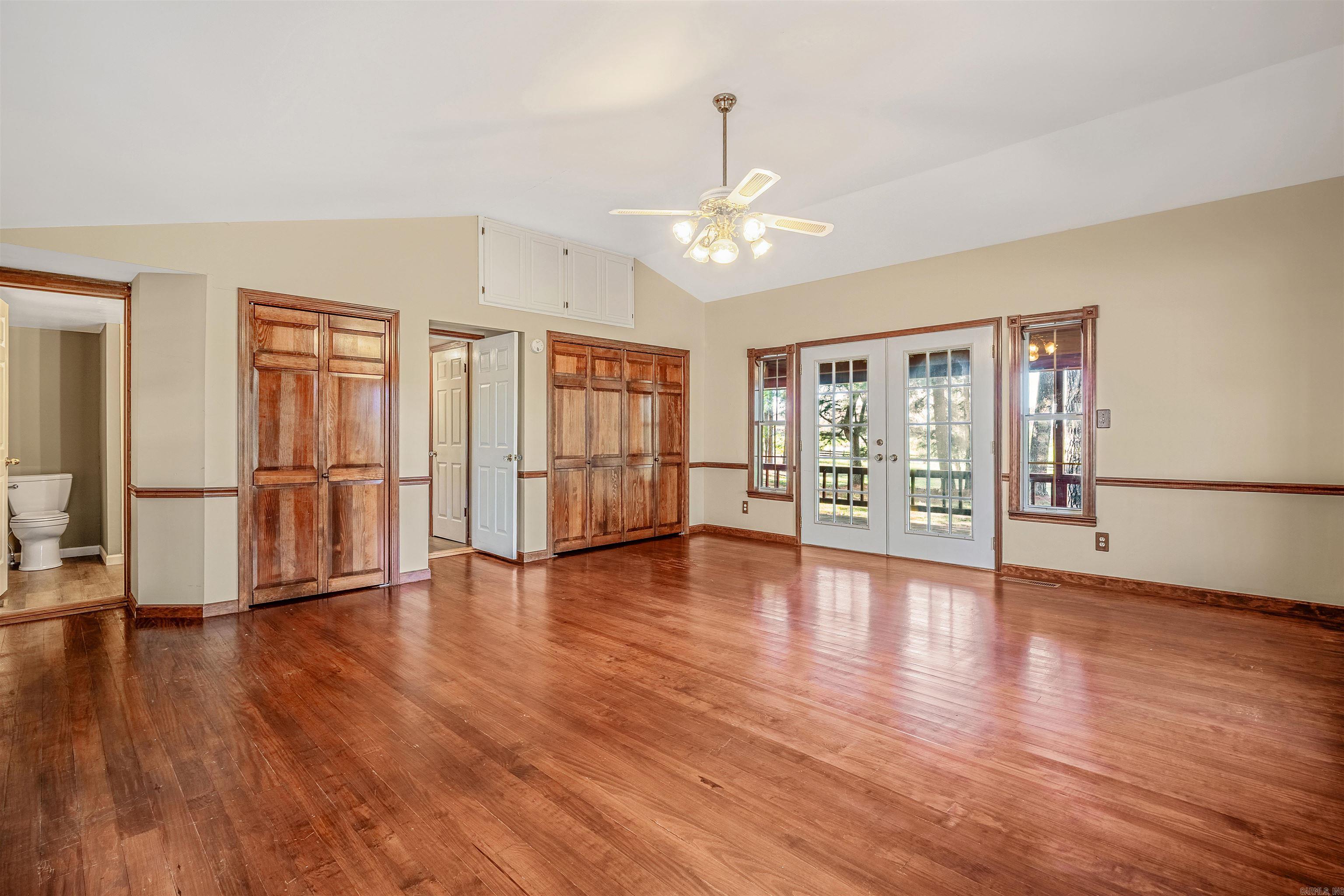 Metes & Bounds - Residential