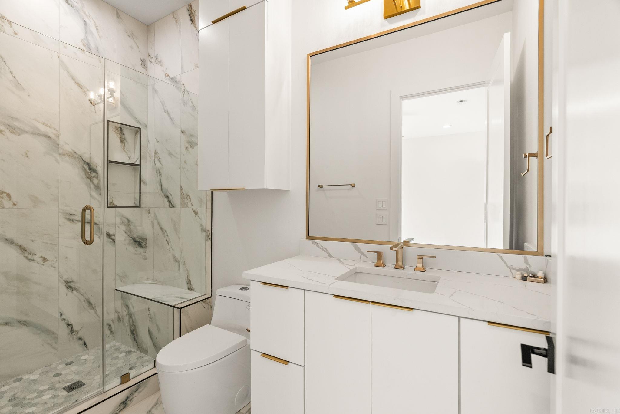 CHENAL VALLEY FALSTONE COURT - Residential