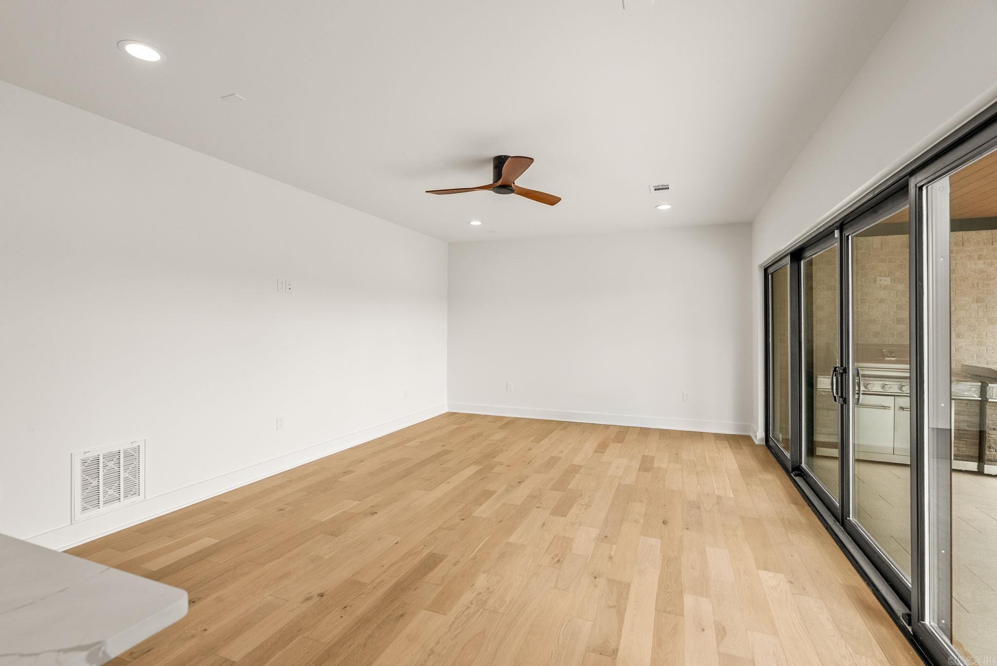 CHENAL VALLEY FALSTONE COURT - Residential