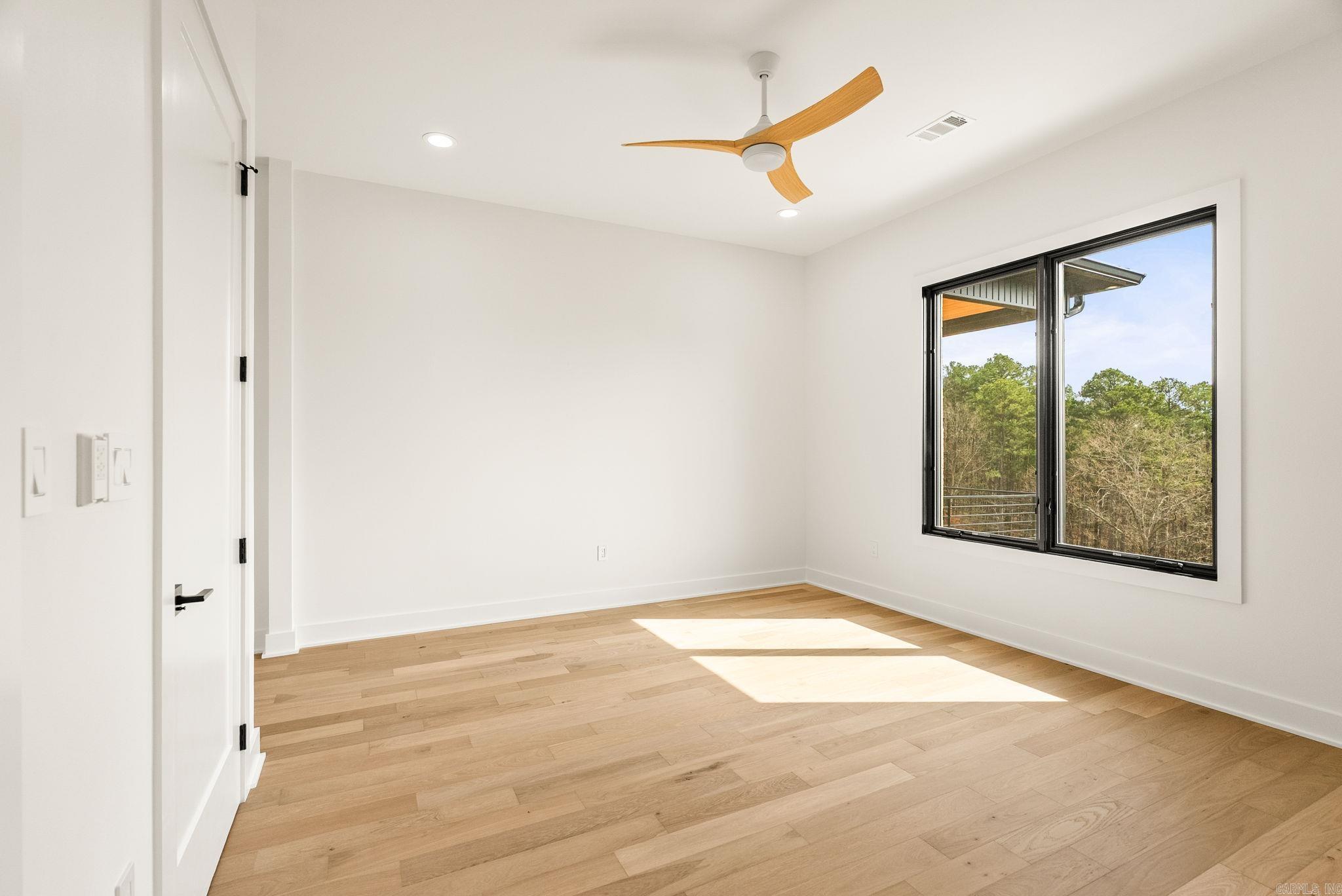 CHENAL VALLEY FALSTONE COURT - Residential