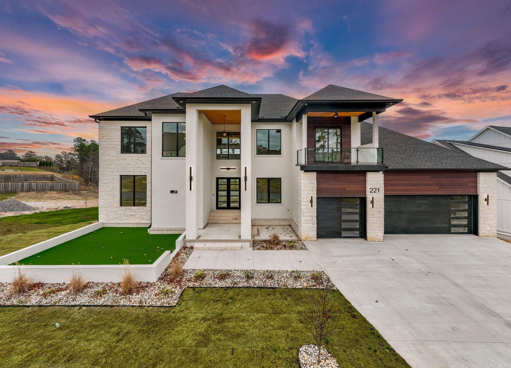 CHENAL VALLEY FALSTONE COURT - Residential