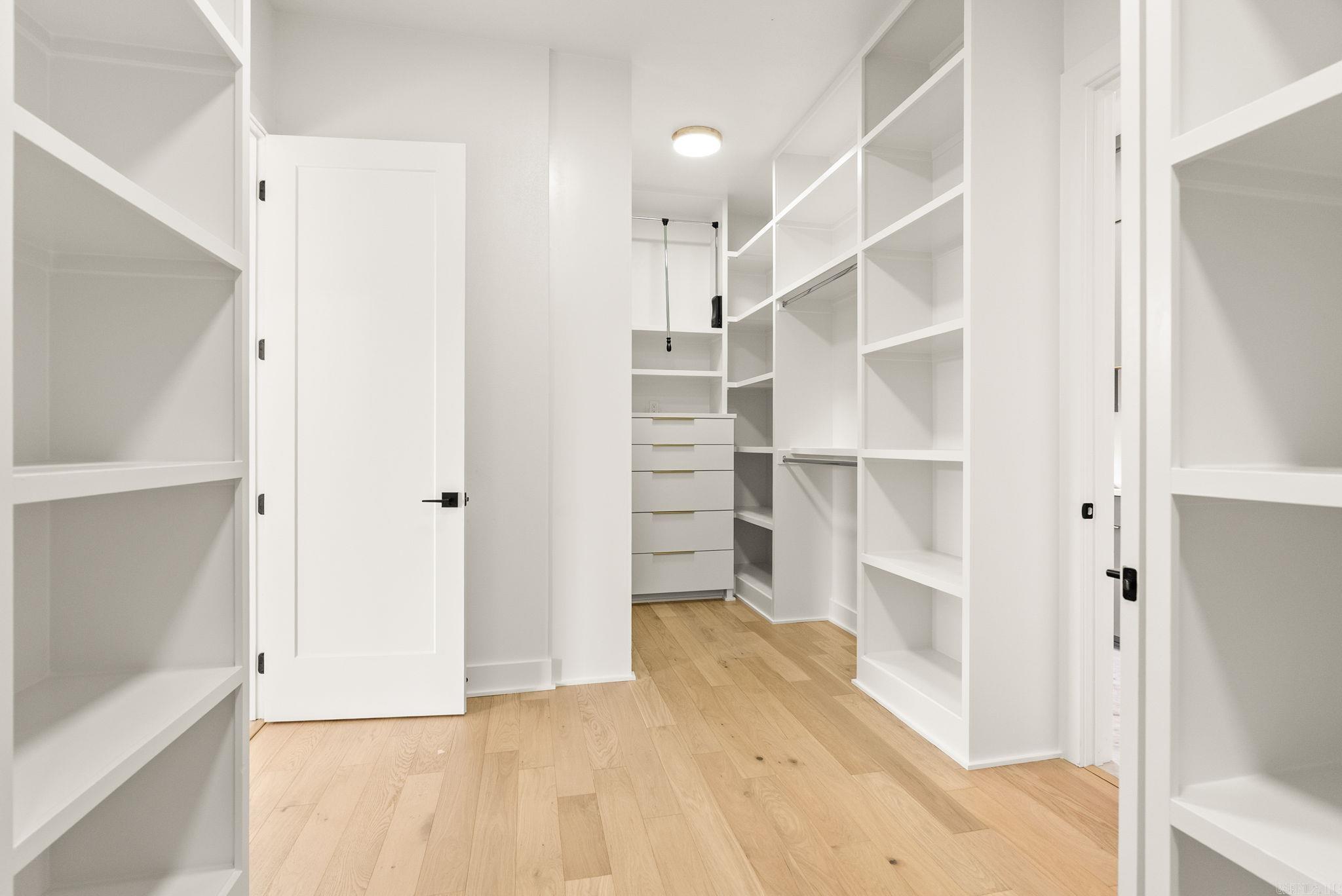 CHENAL VALLEY FALSTONE COURT - Residential