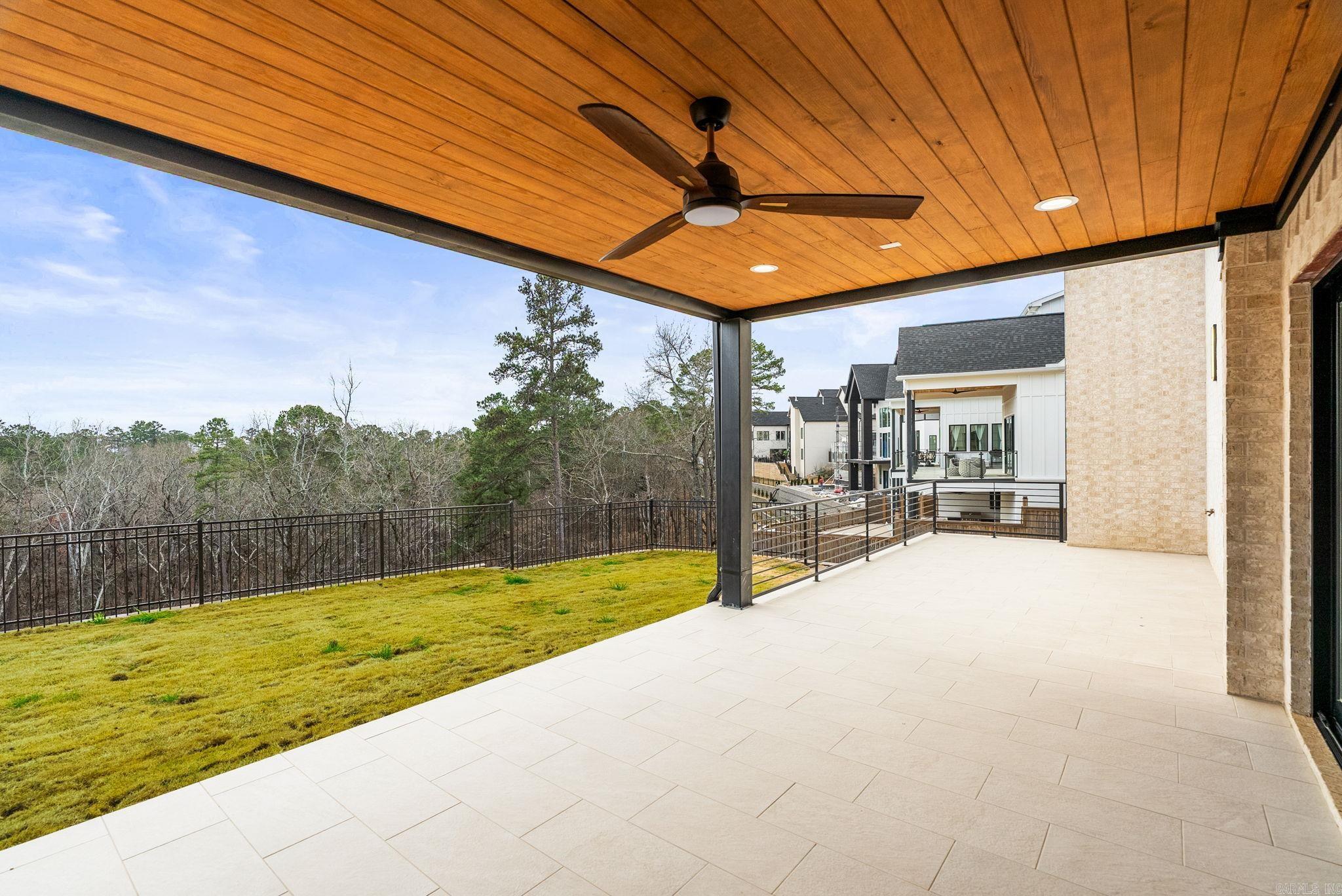 CHENAL VALLEY FALSTONE COURT - Residential