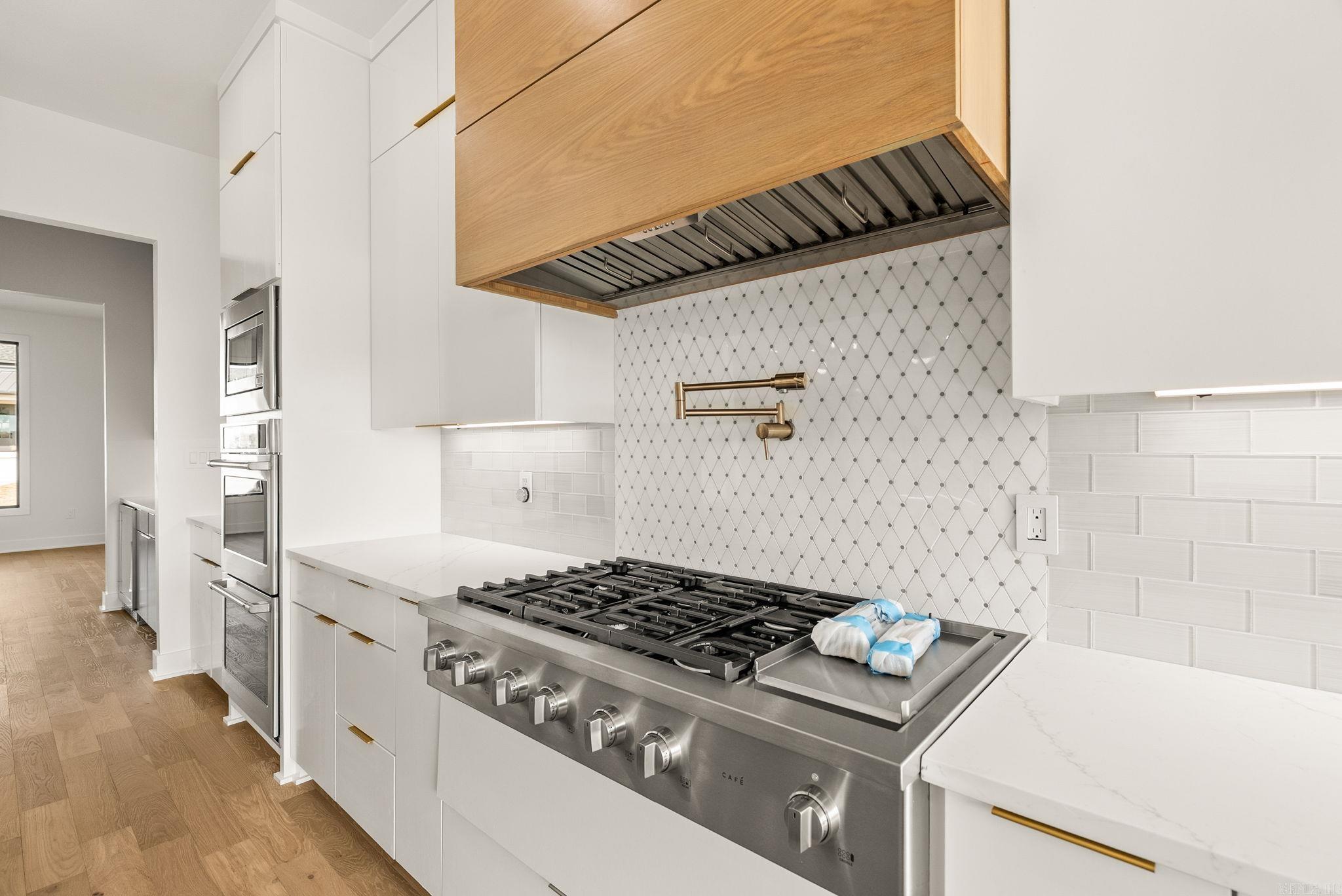 CHENAL VALLEY FALSTONE COURT - Residential