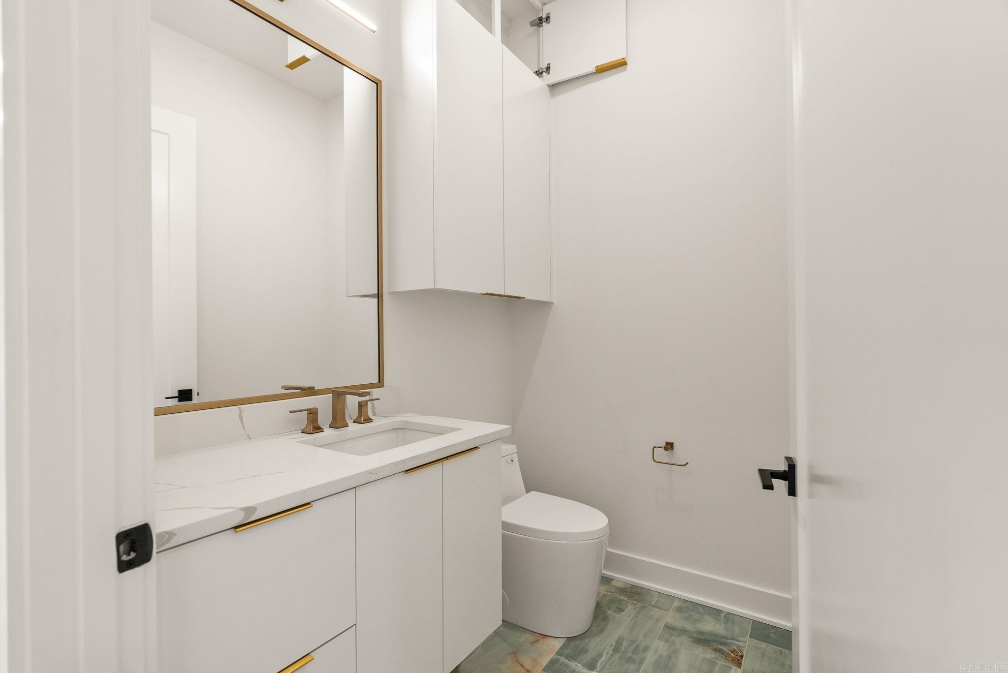 CHENAL VALLEY FALSTONE COURT - Residential