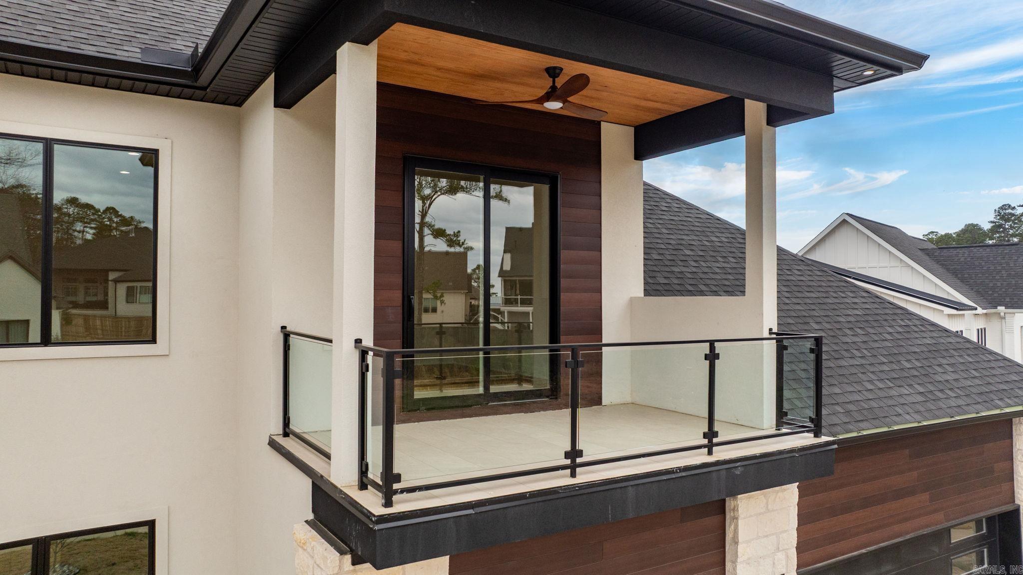 CHENAL VALLEY FALSTONE COURT - Residential