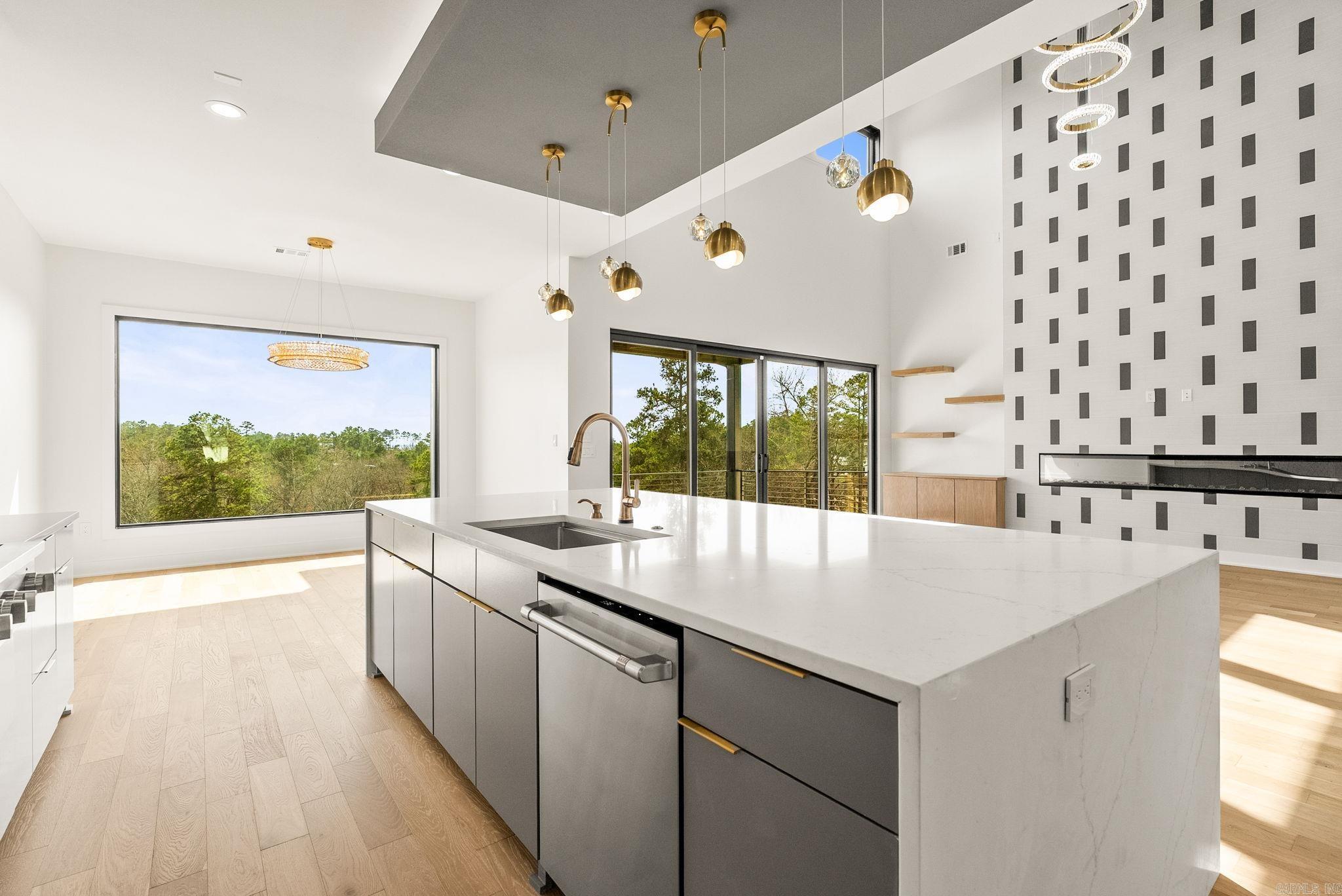 CHENAL VALLEY FALSTONE COURT - Residential