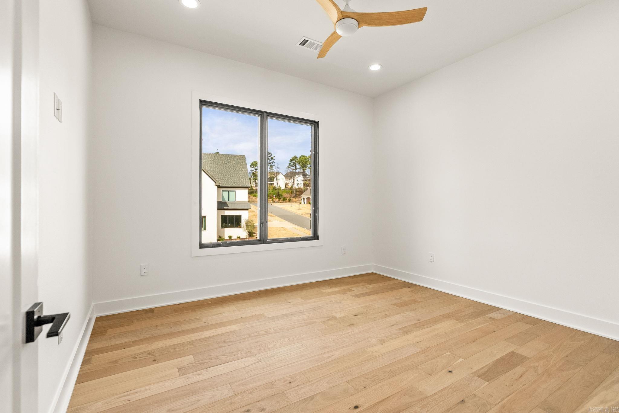 CHENAL VALLEY FALSTONE COURT - Residential