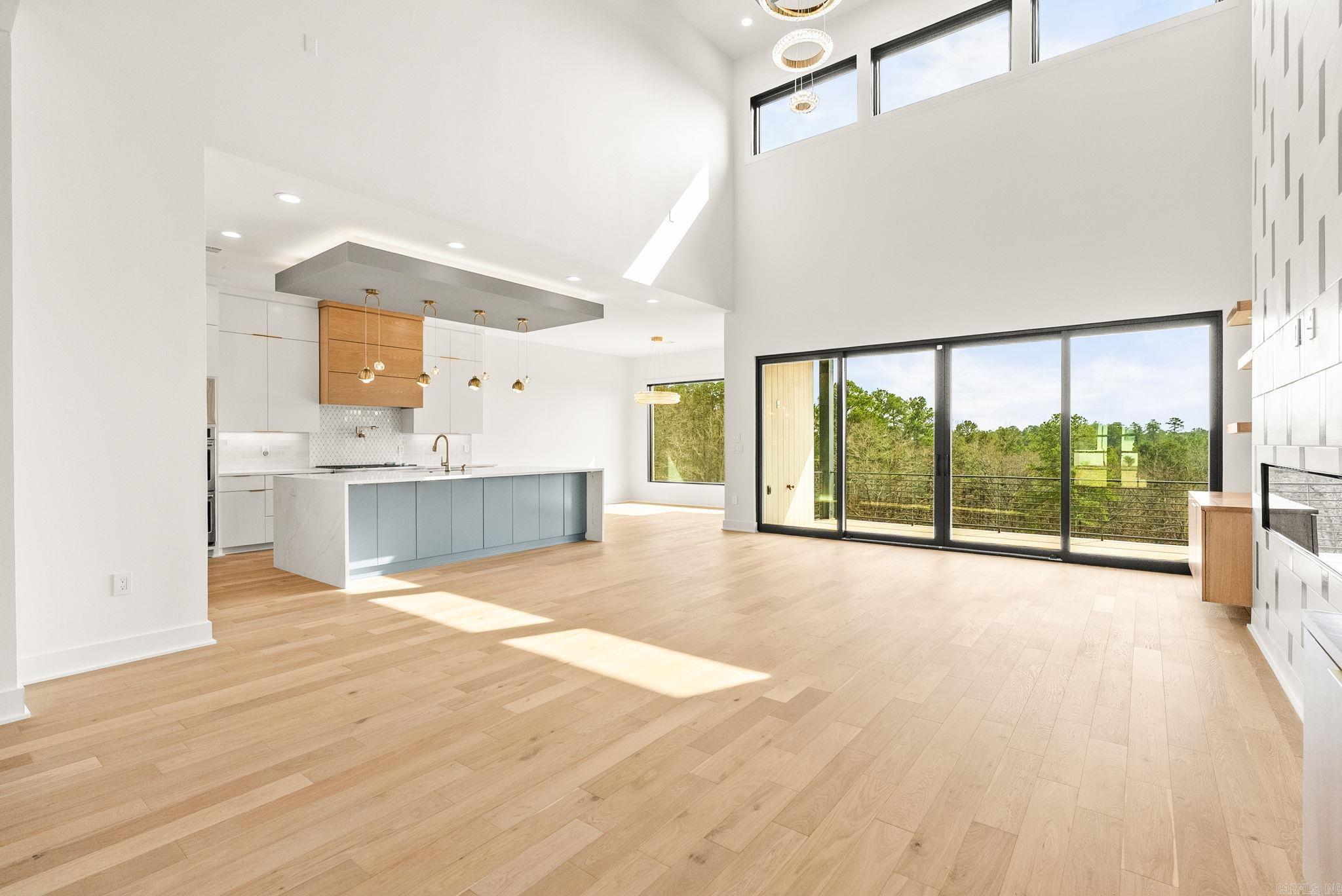 CHENAL VALLEY FALSTONE COURT - Residential