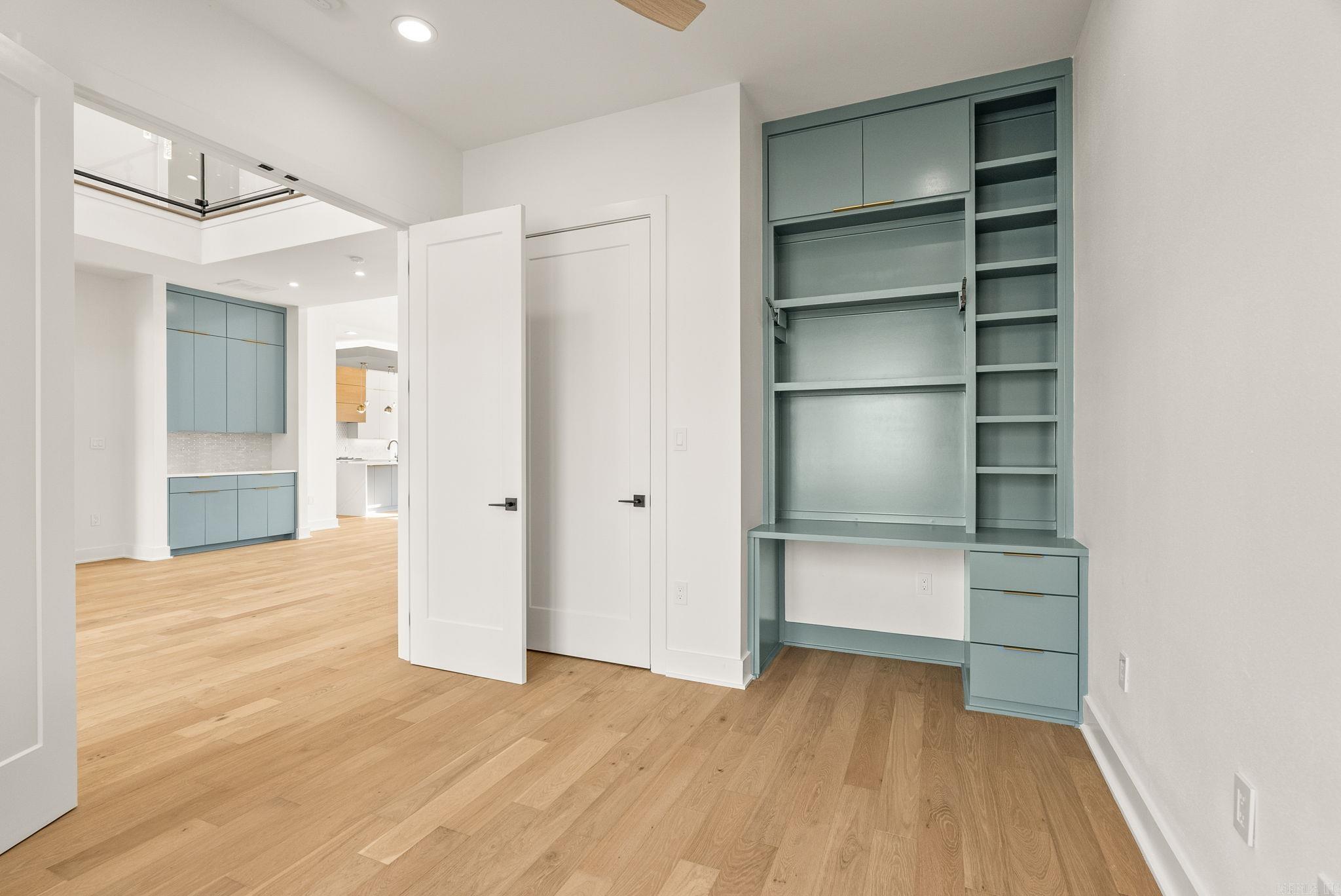 CHENAL VALLEY FALSTONE COURT - Residential