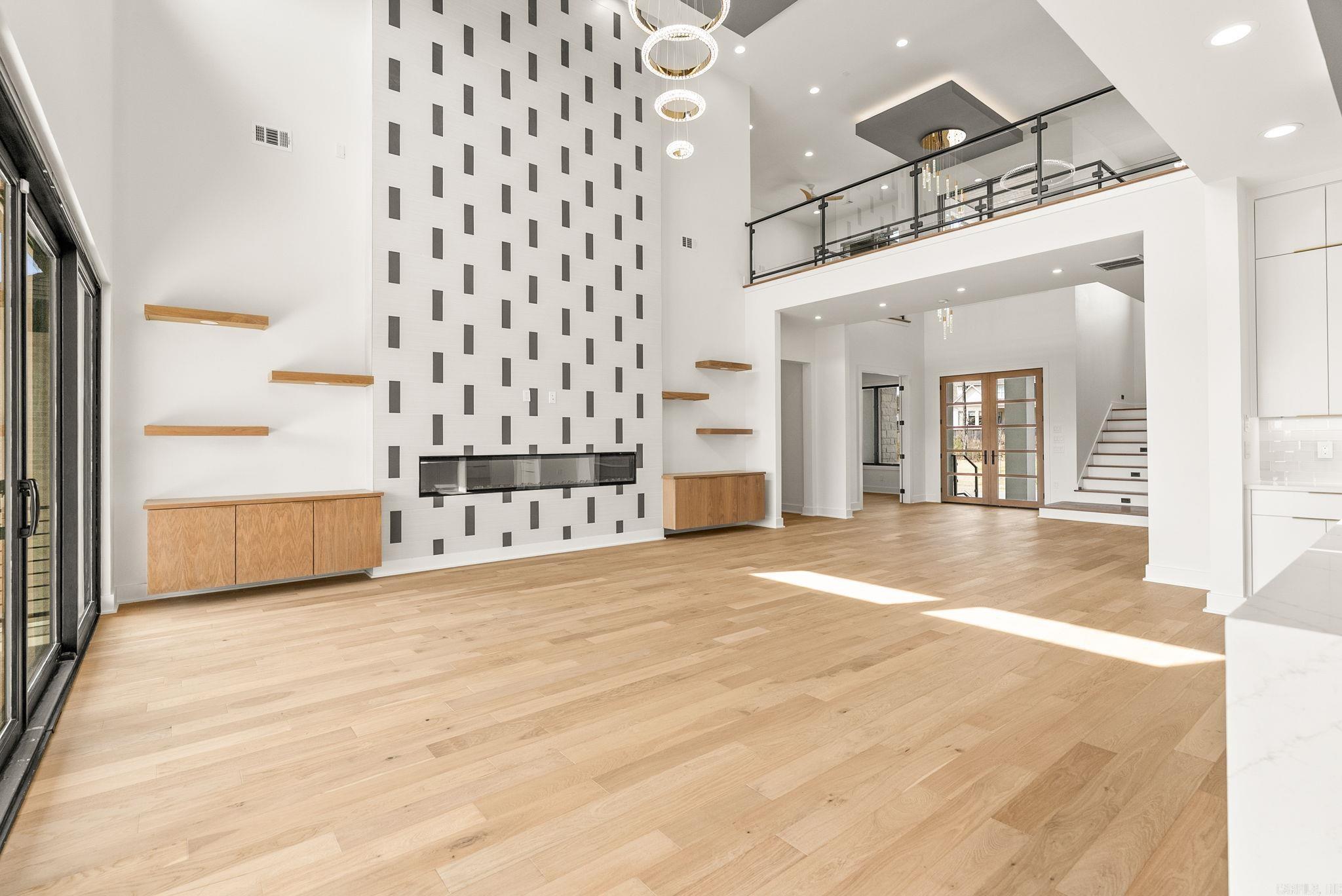 CHENAL VALLEY FALSTONE COURT - Residential