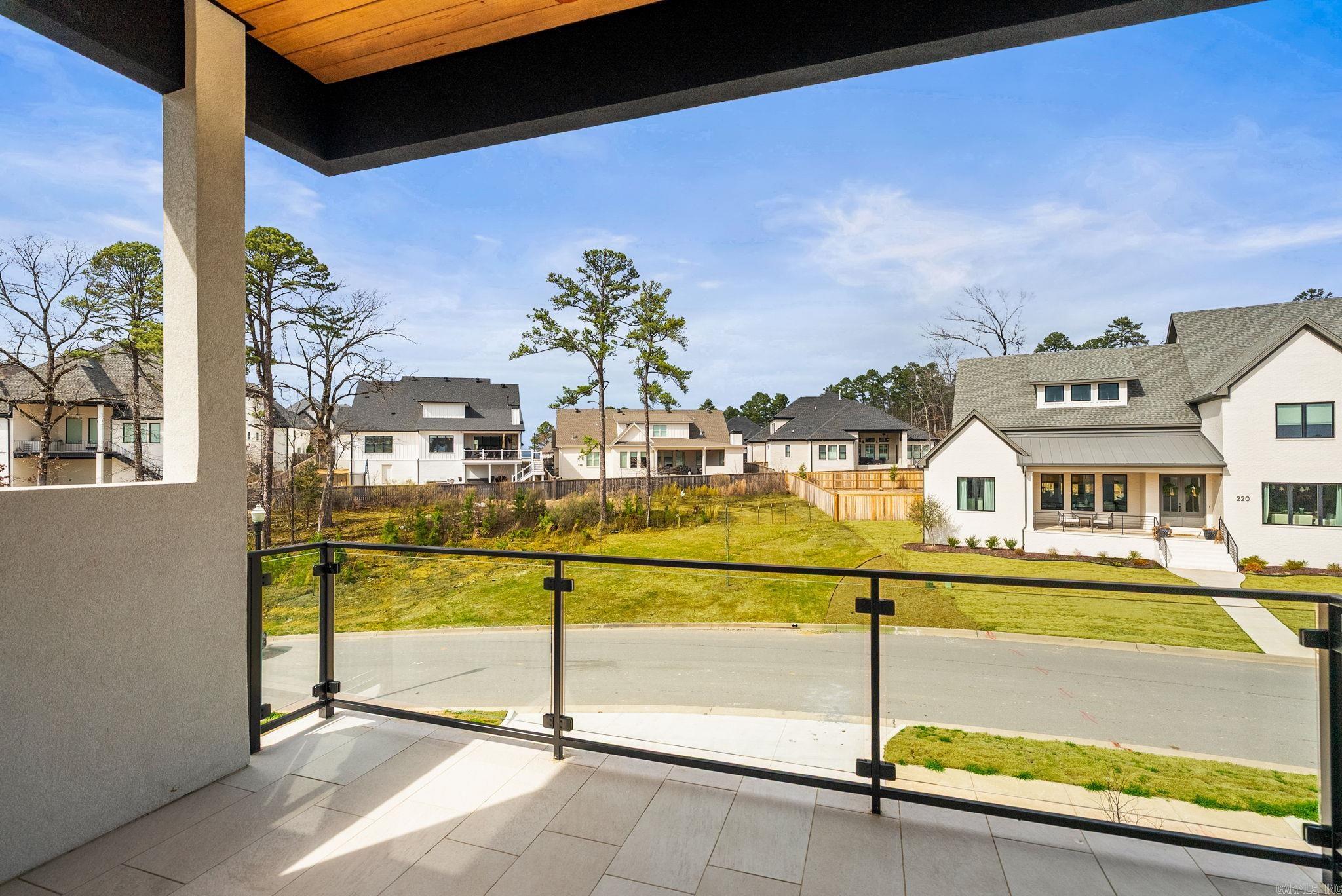 CHENAL VALLEY FALSTONE COURT - Residential