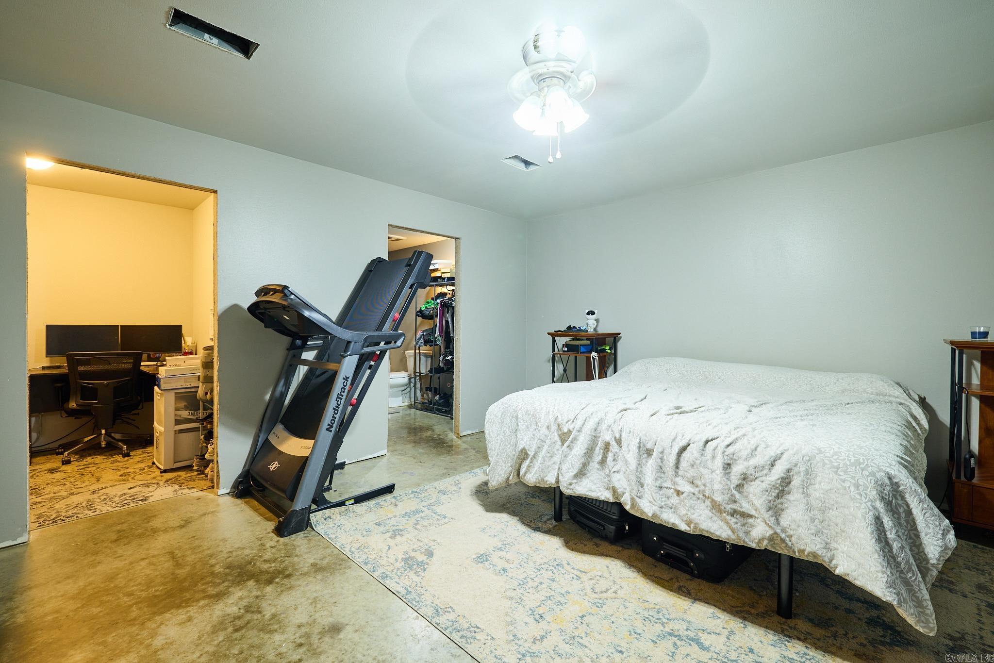 ARKANSAS HGTS - Residential