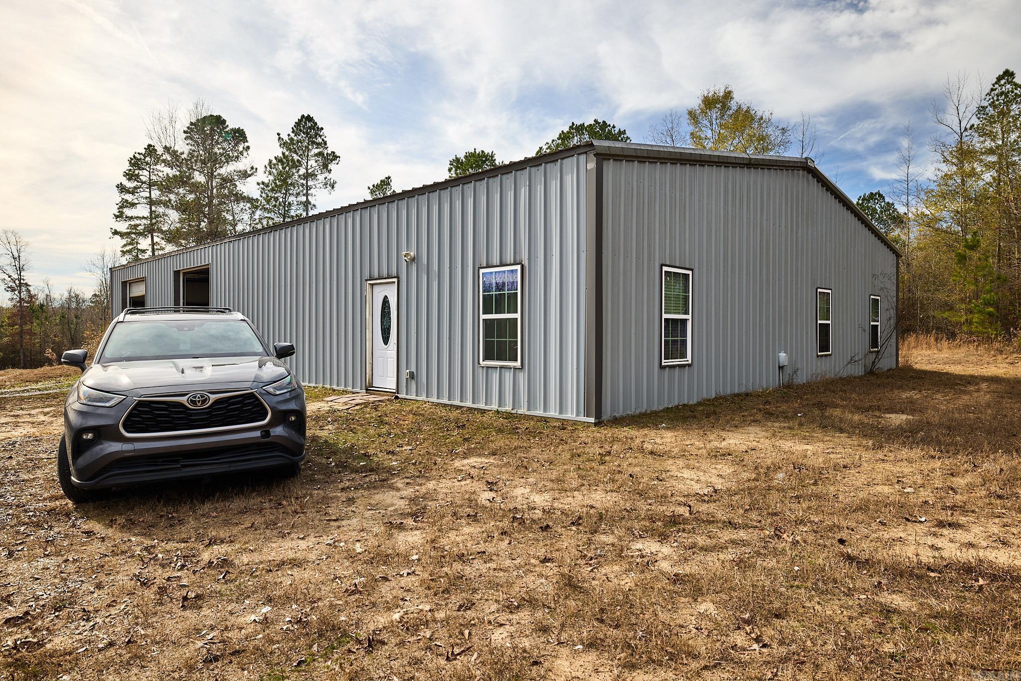 ARKANSAS HGTS - Residential