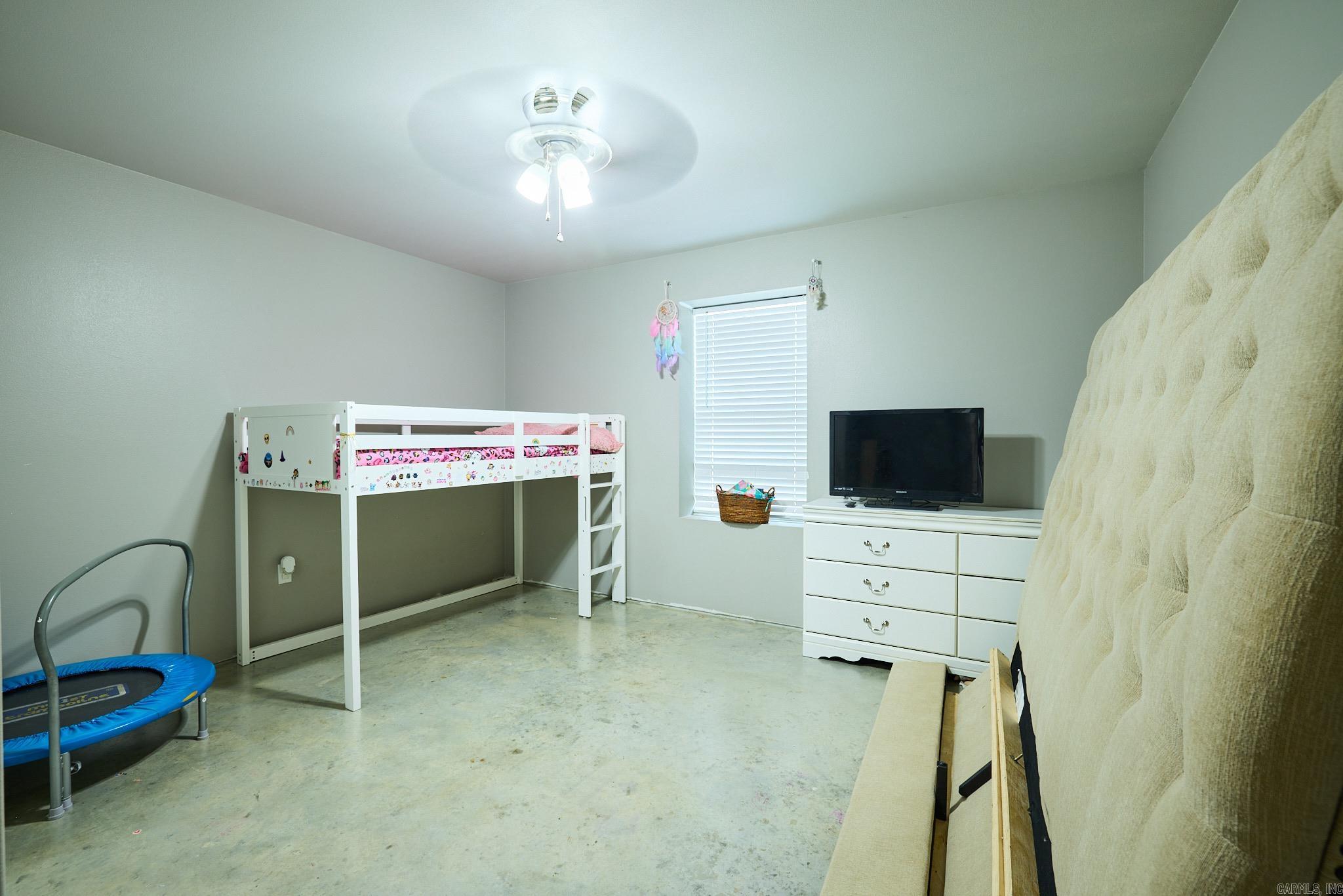 ARKANSAS HGTS - Residential