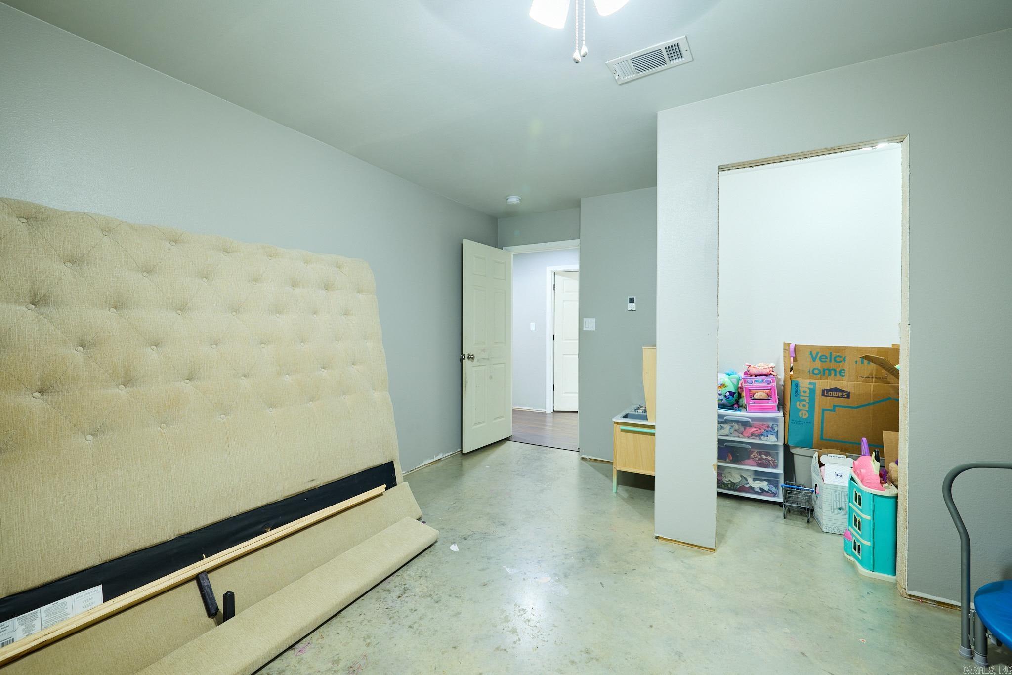 ARKANSAS HGTS - Residential