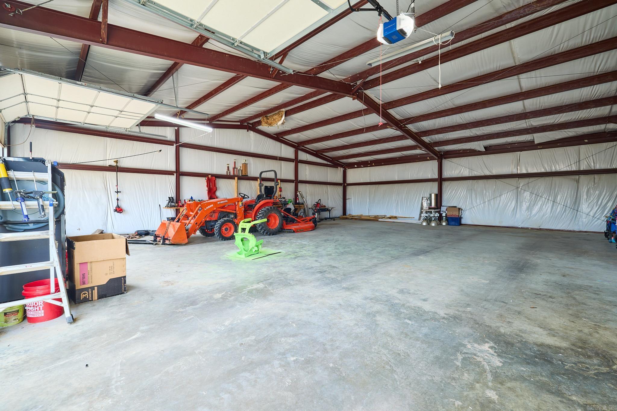 ARKANSAS HGTS - Residential